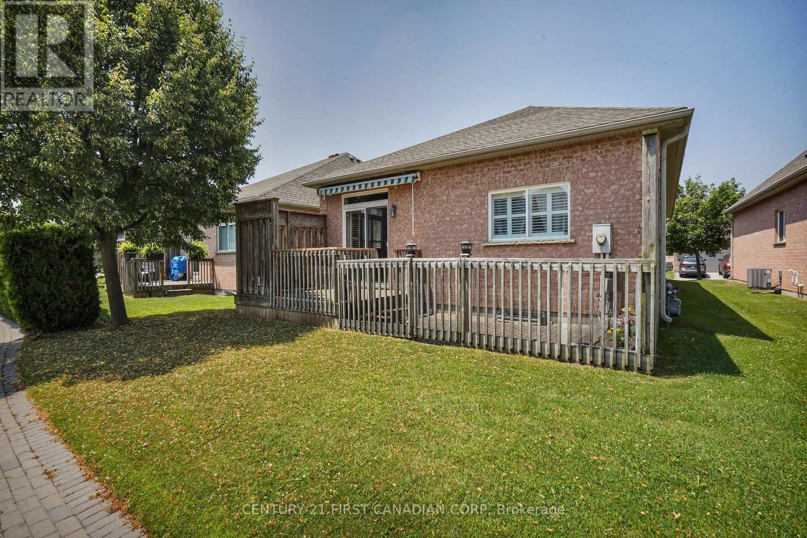153 - 2025 Meadowgate Boulevard, London South (South U), ON - Outdoor
