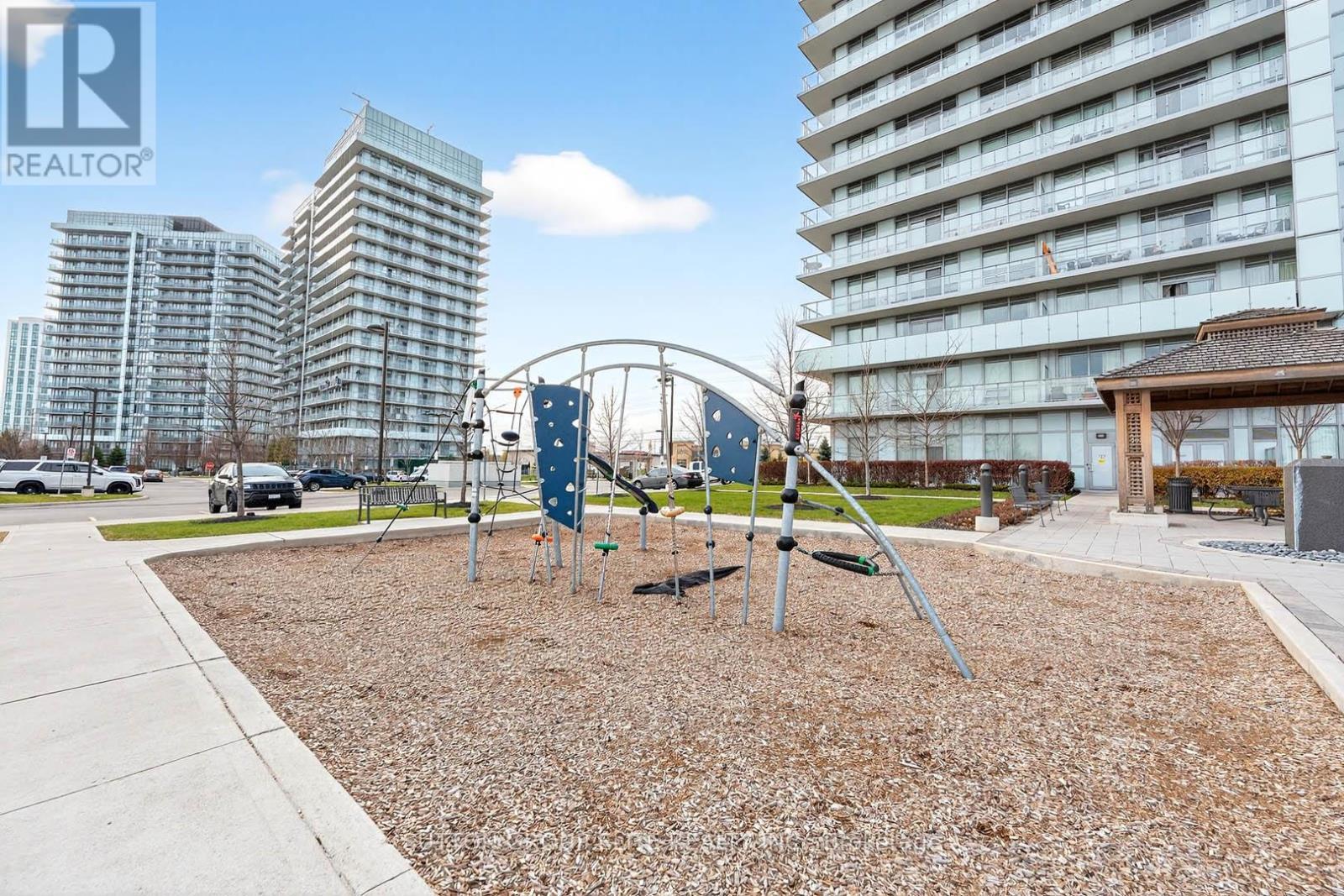 1707 - 4699 Glen Erin Drive, Mississauga, ON - Outdoor With Balcony With Facade