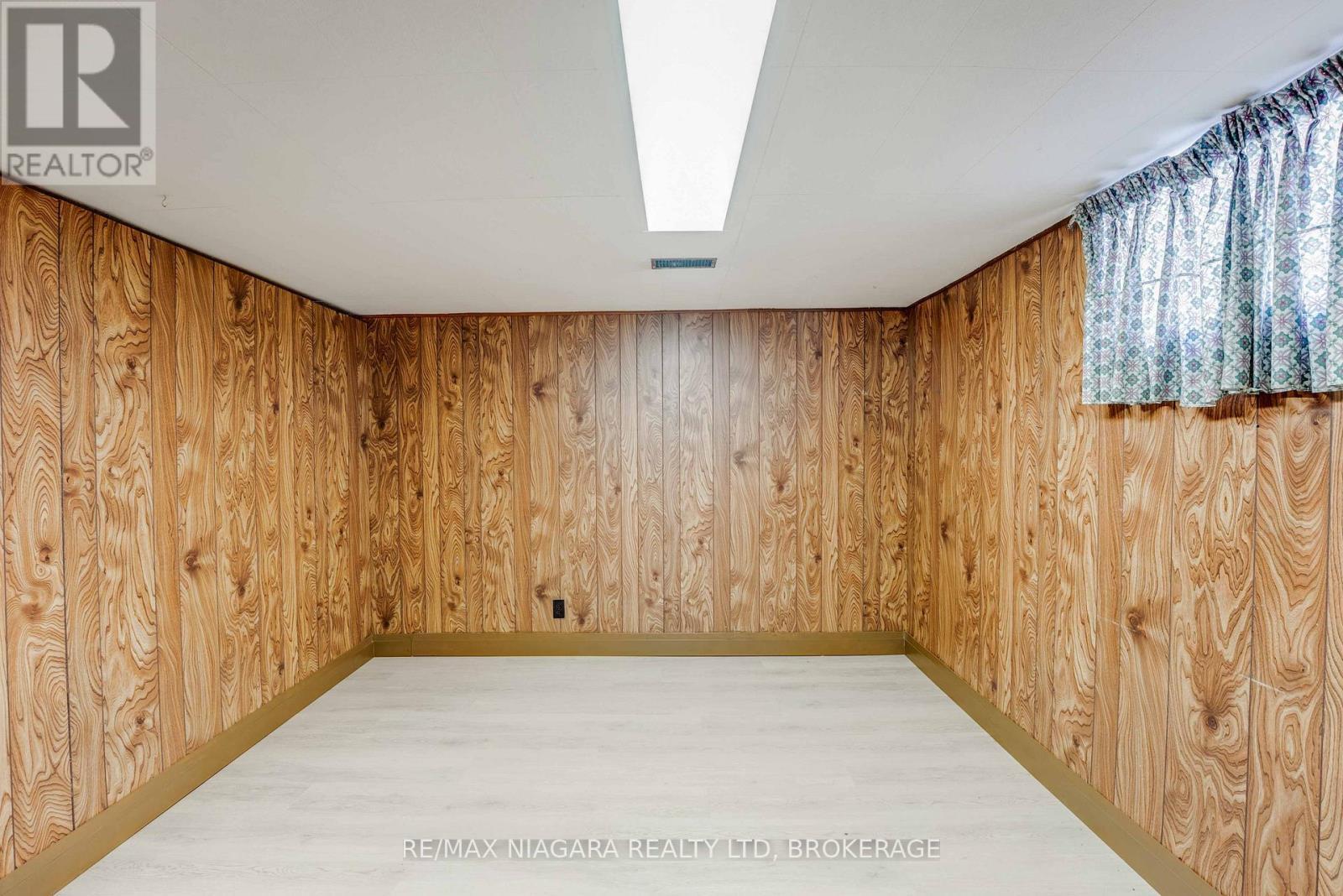 127 Louth Street, St. Catharines (Rykert/Vansickle), ON - Indoor Photo Showing Other Room