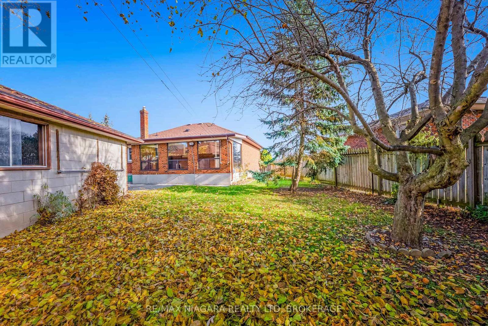 127 Louth Street, St. Catharines (Rykert/Vansickle), ON - Outdoor