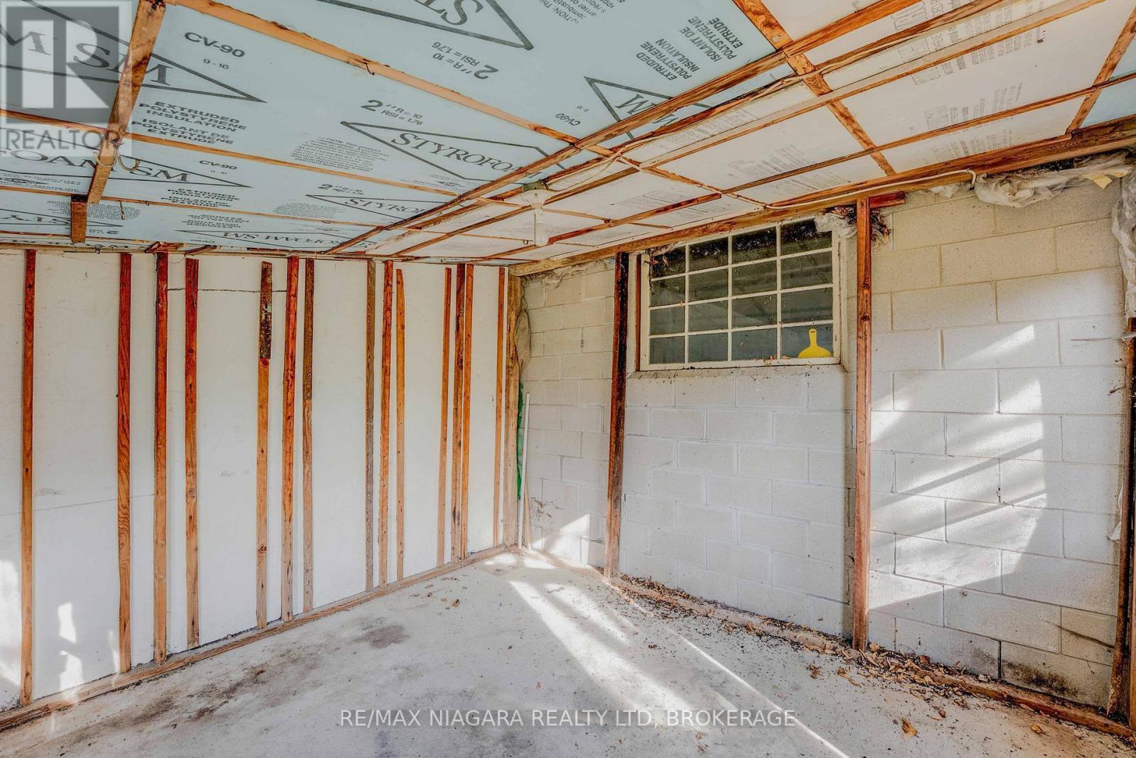 127 Louth Street, St. Catharines (Rykert/Vansickle), ON - Indoor