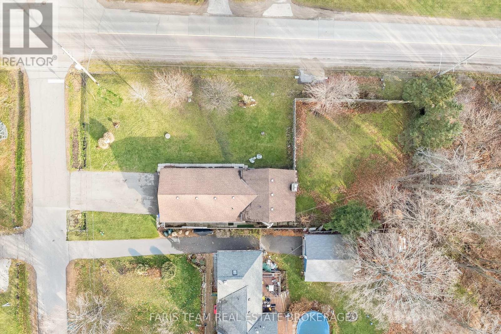 807 Cook Street, Innisfil, ON - Outdoor With View