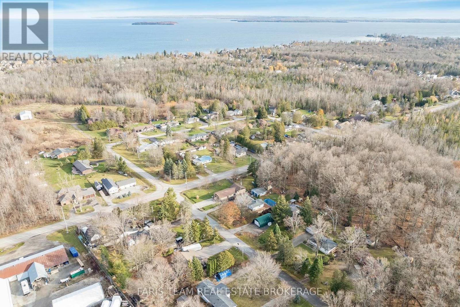 807 Cook Street, Innisfil, ON - Outdoor With View