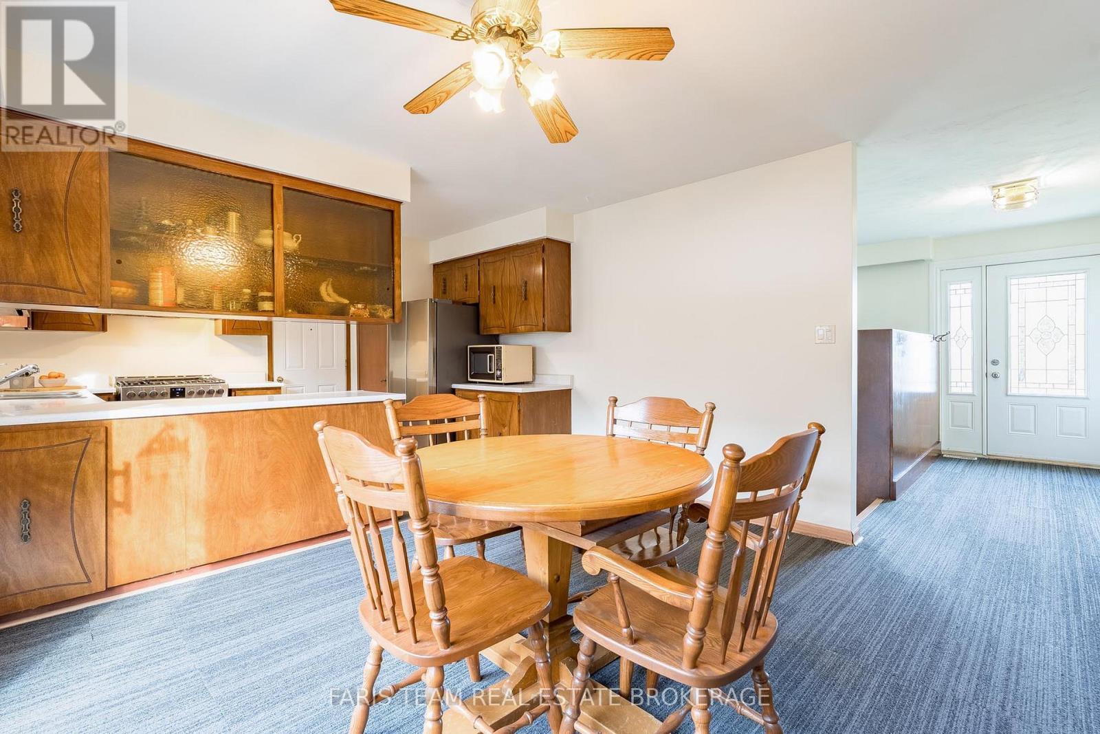 807 Cook Street, Innisfil, ON - Indoor