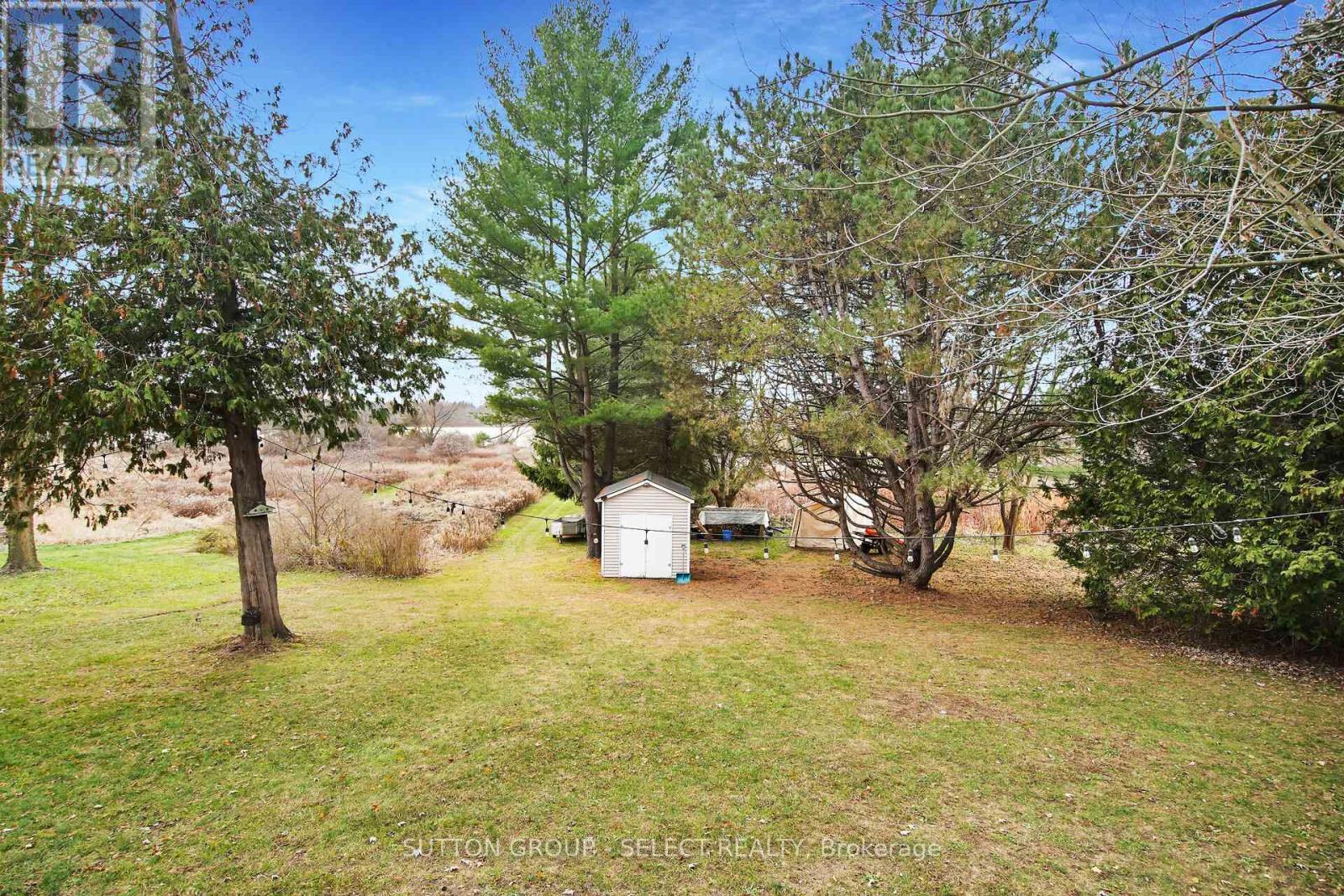 21069 Riverview Drive, Thames Centre, ON - Outdoor