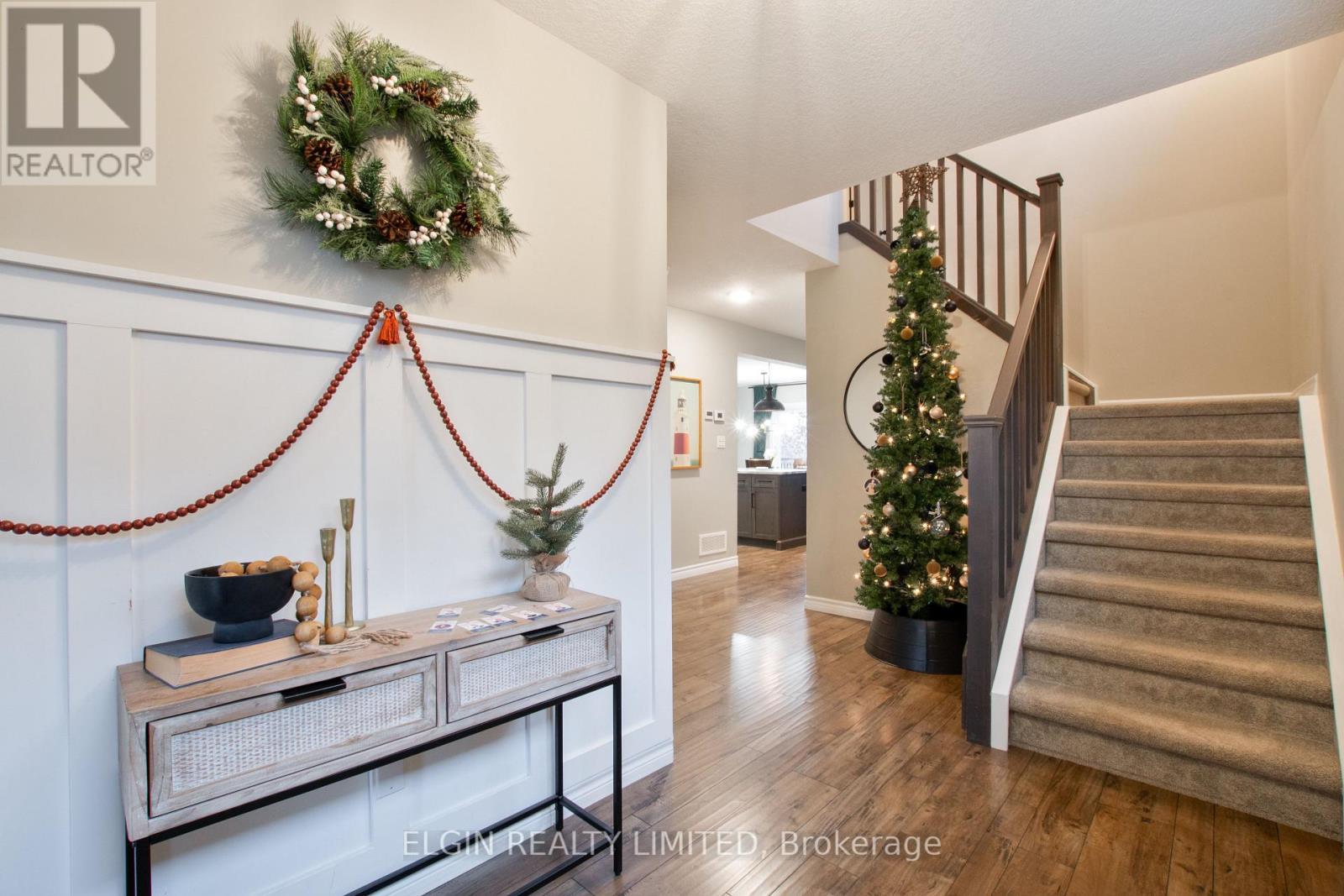 184 Emery Street, Central Elgin, ON - Indoor Photo Showing Other Room