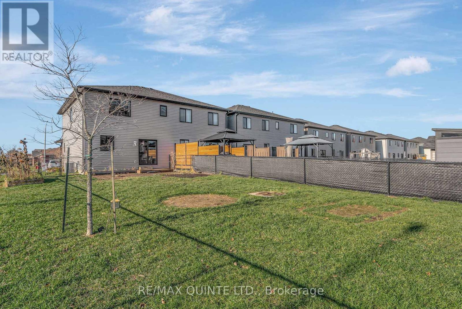 121 Kanvers Way, Greater Napanee (Greater Napanee), ON - Outdoor