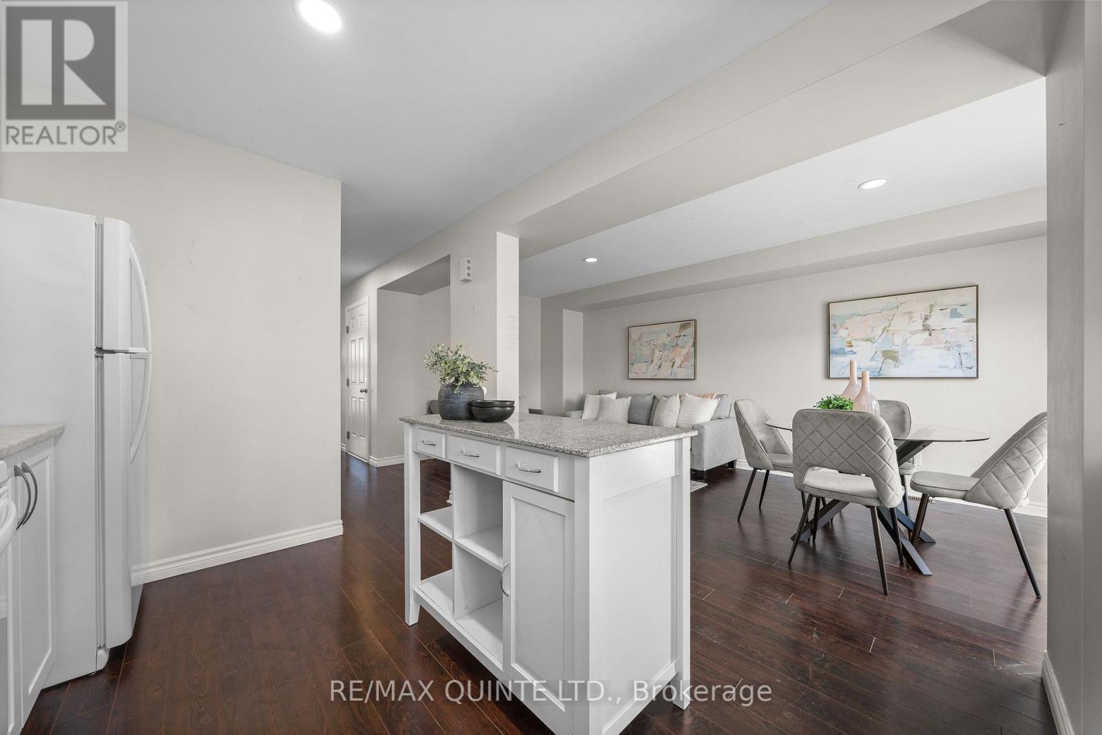 121 Kanvers Way, Greater Napanee (Greater Napanee), ON - Indoor