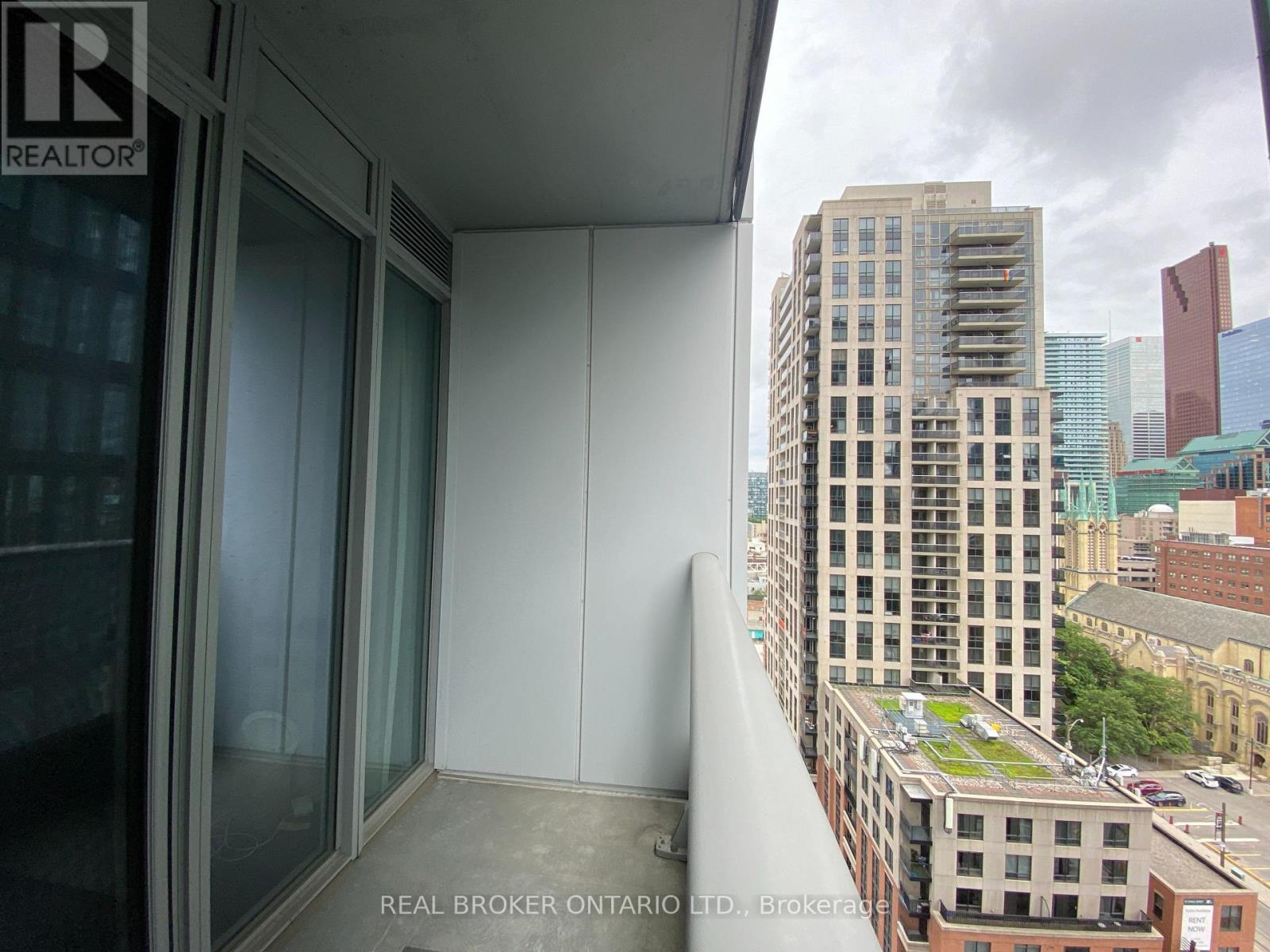 1607 - 68 Shuter Street, Toronto, ON - Outdoor