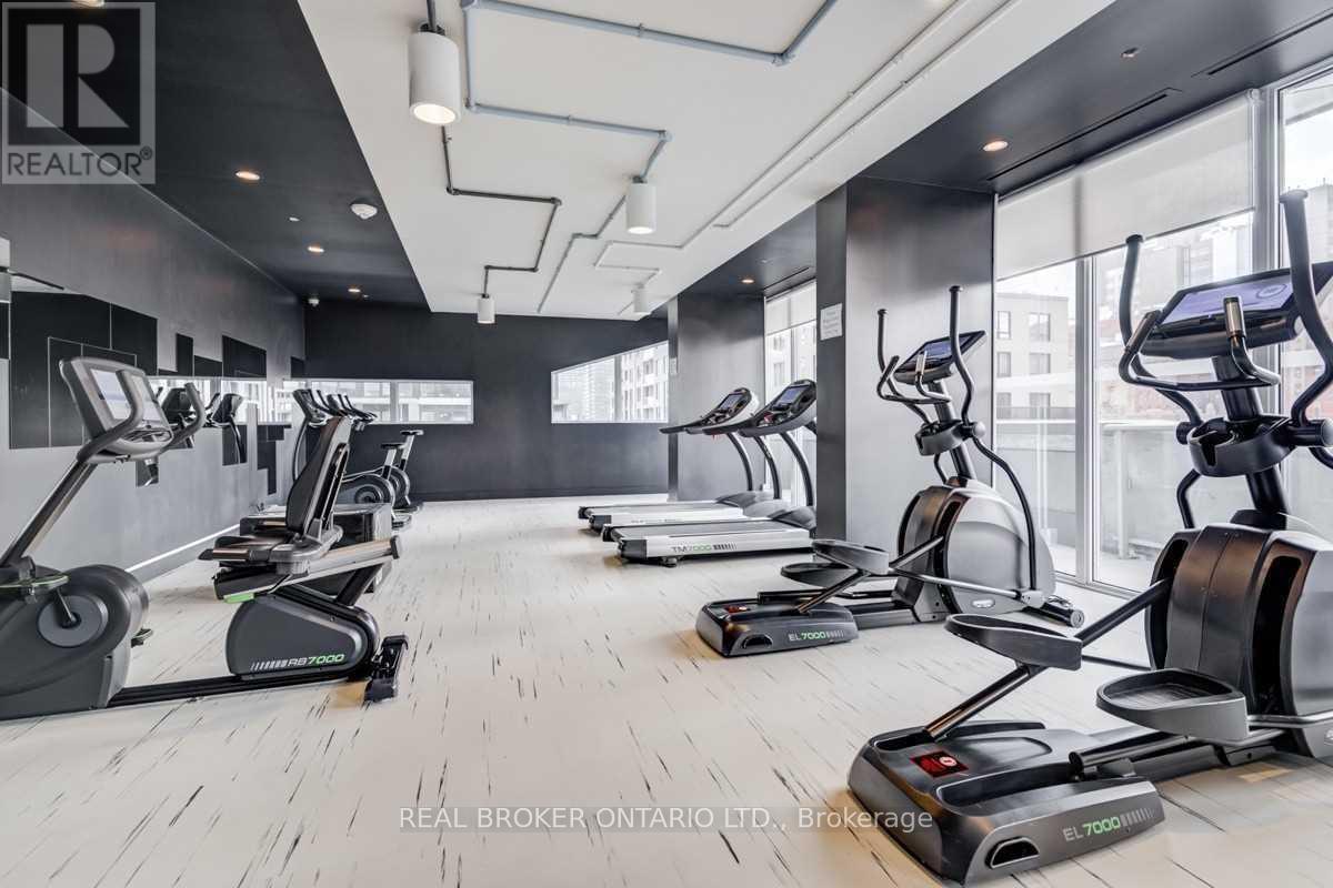 1607 - 68 Shuter Street, Toronto, ON - Indoor Photo Showing Gym Room