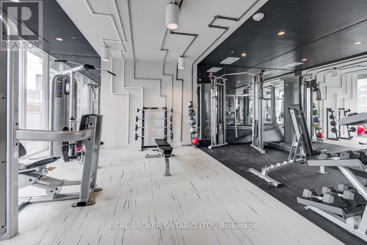 1607 - 68 Shuter Street, Toronto, ON - Indoor Photo Showing Gym Room