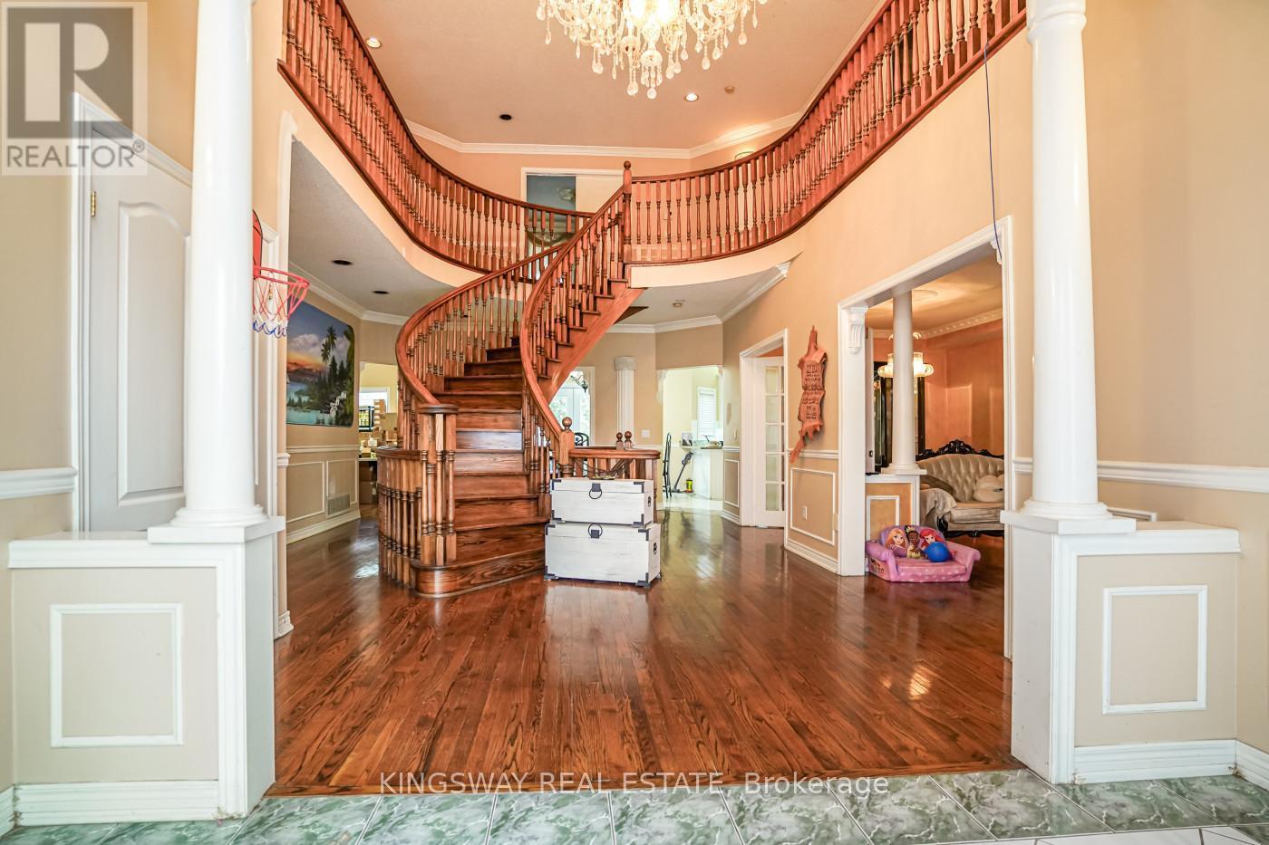 5969 Rayshaw Crescent, Mississauga, ON - Indoor Photo Showing Other Room