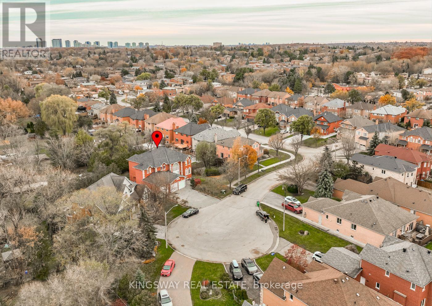 5969 Rayshaw Crescent, Mississauga, ON - Outdoor With View