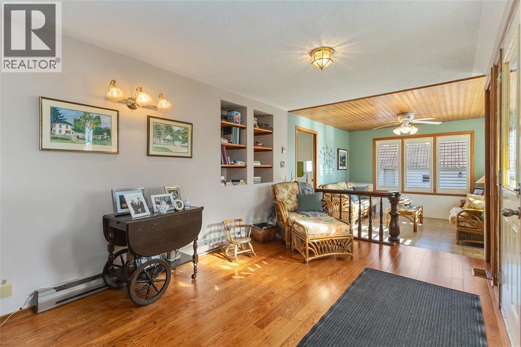 7884 Birnam Line, Warwick-Watford, ON - Indoor