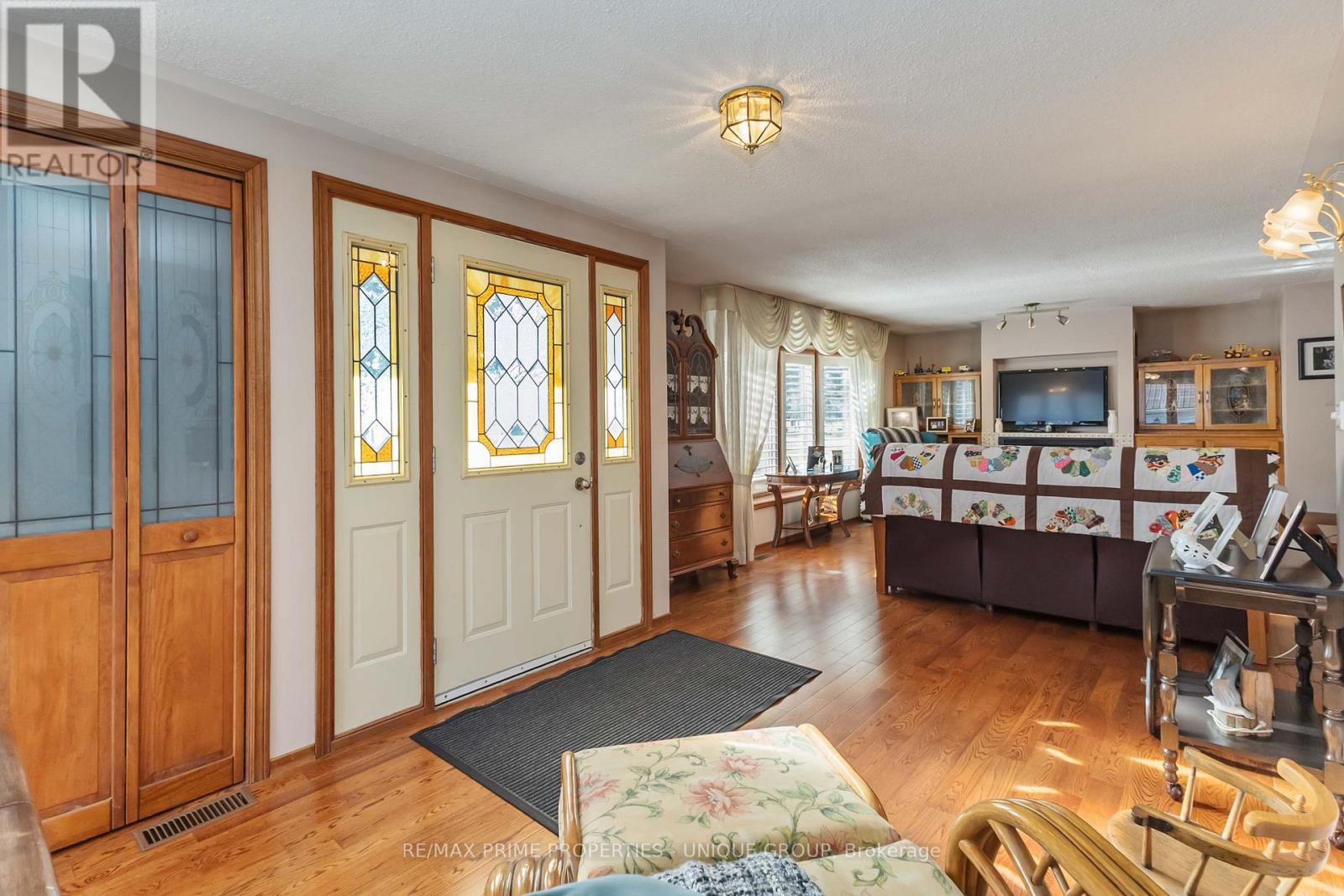 7884 Birnam Line, Warwick, ON - Indoor Photo Showing Other Room