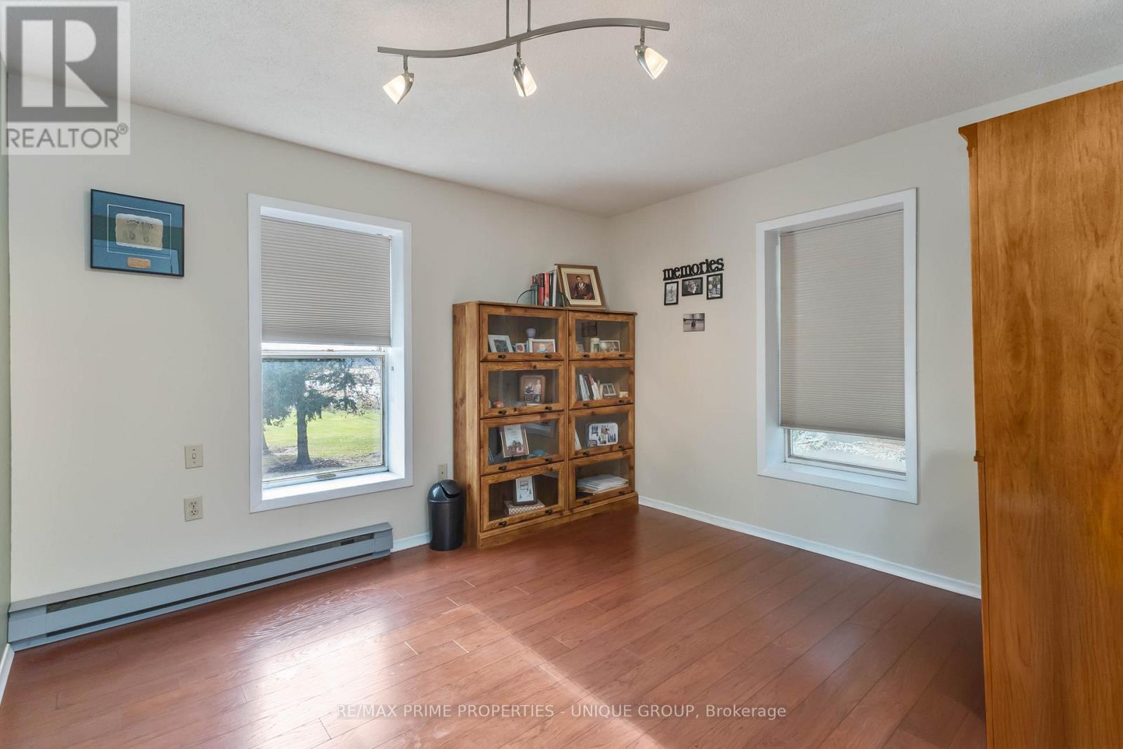 7884 Birnam Line, Warwick, ON - Indoor Photo Showing Other Room