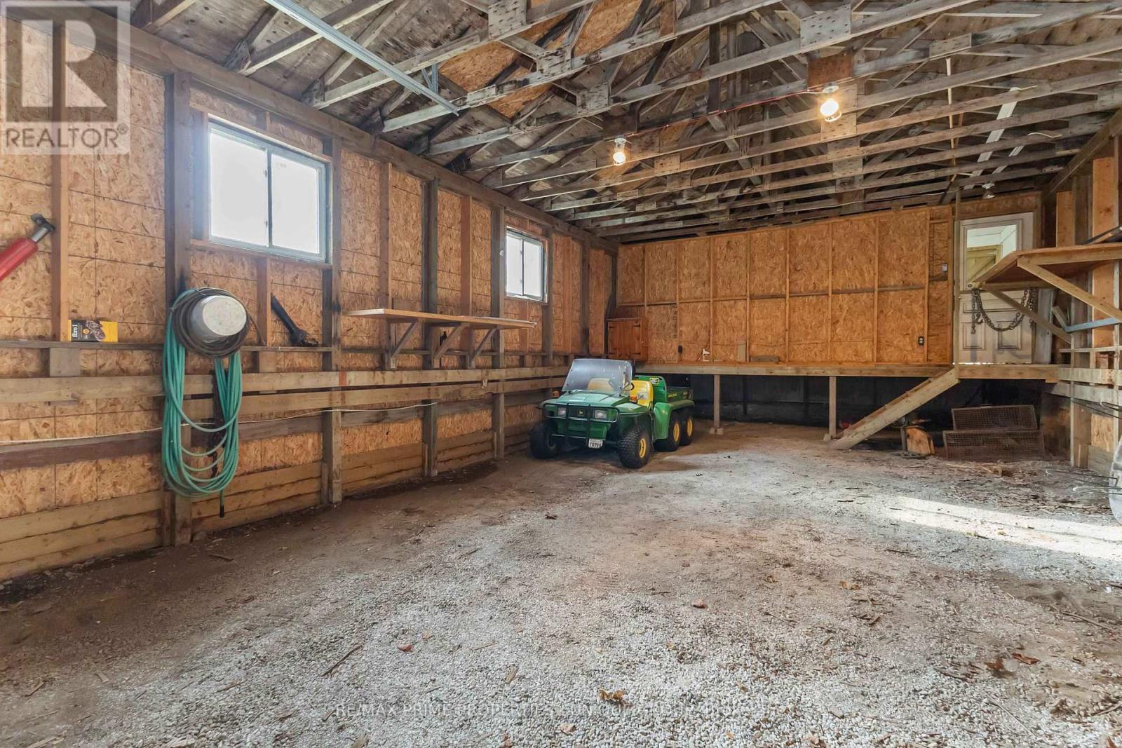 7884 Birnam Line, Warwick, ON - Indoor