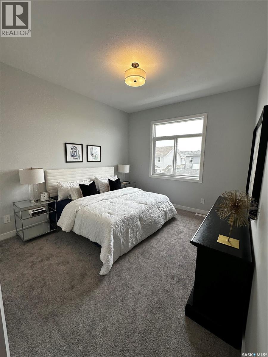 514 Myles Heidt Manor, Saskatoon, SK - Indoor Photo Showing Bedroom