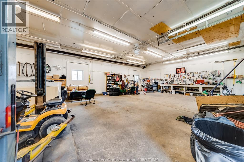 737-739 County Rd 2, Lakeshore, ON