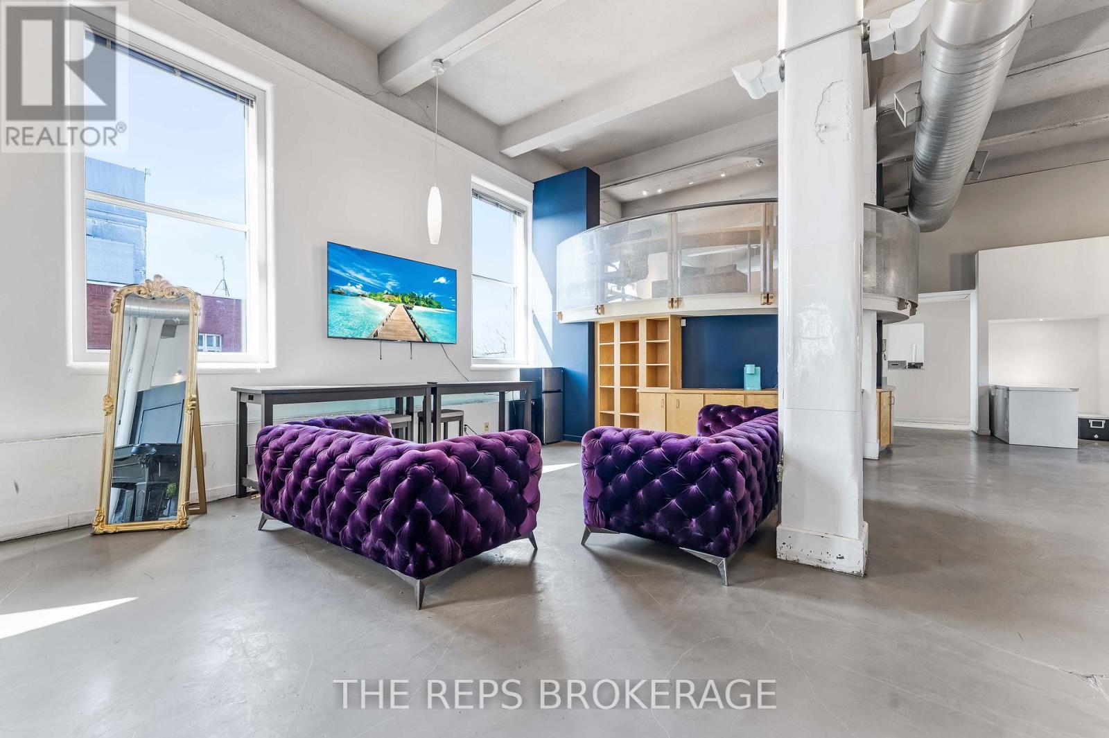 43-45 Eccles Street W, Ottawa, ON