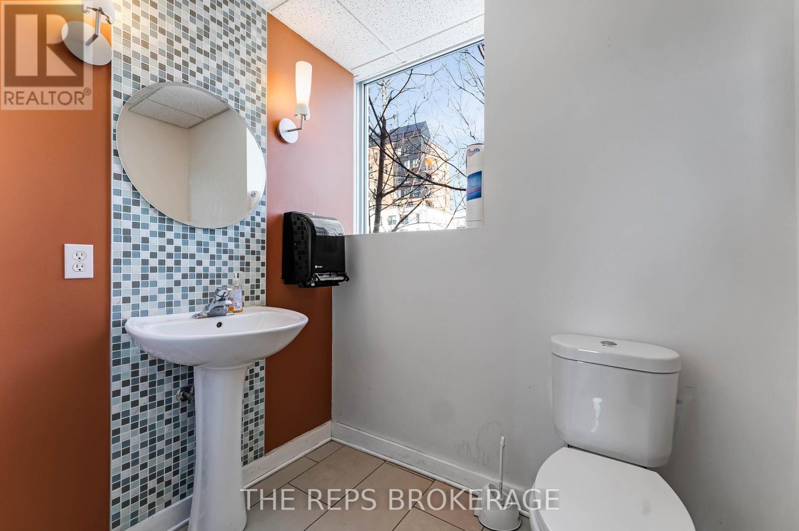 43-45 Eccles Street W, Ottawa, ON