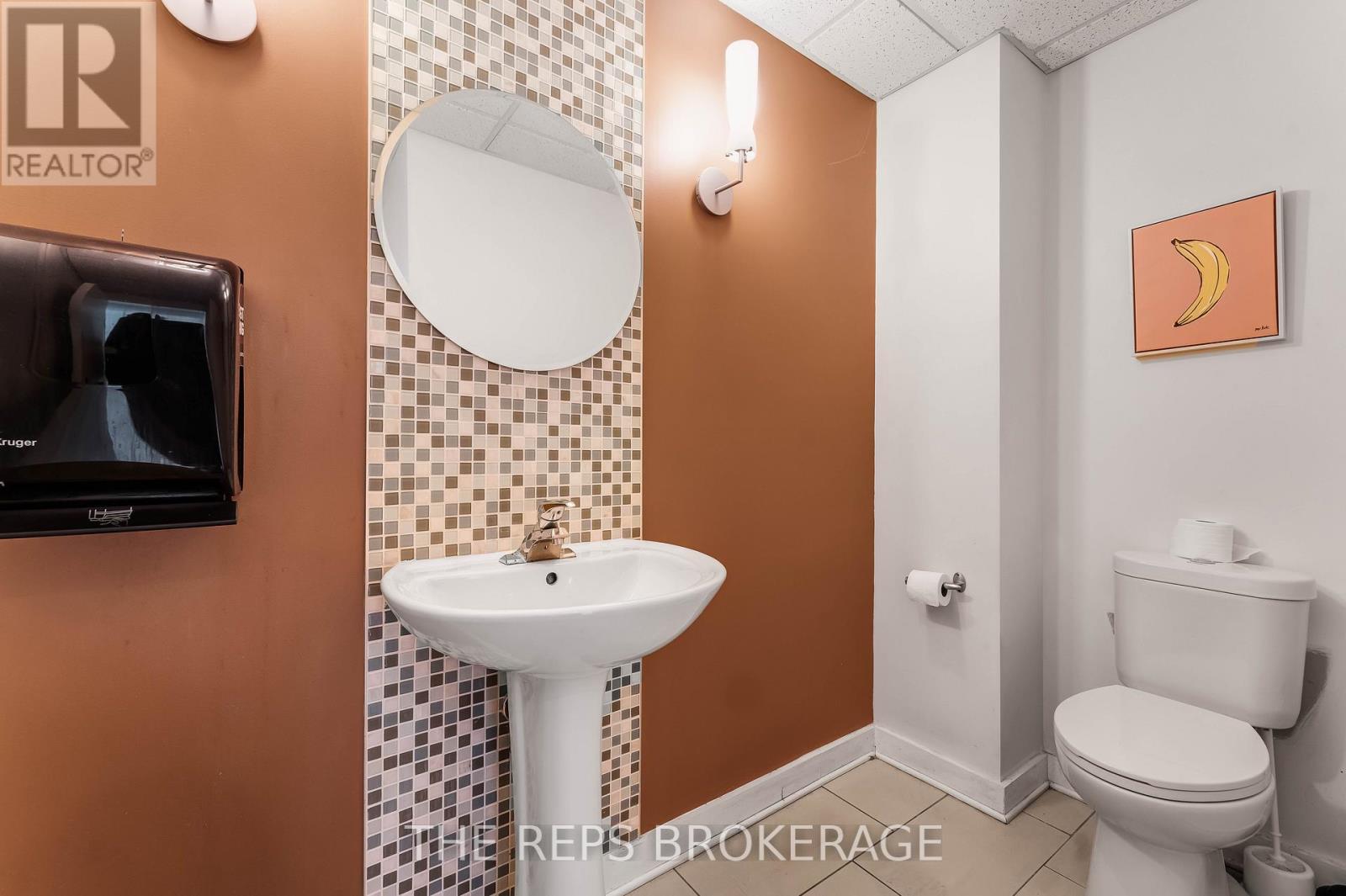 43-45 Eccles Street W, Ottawa, ON