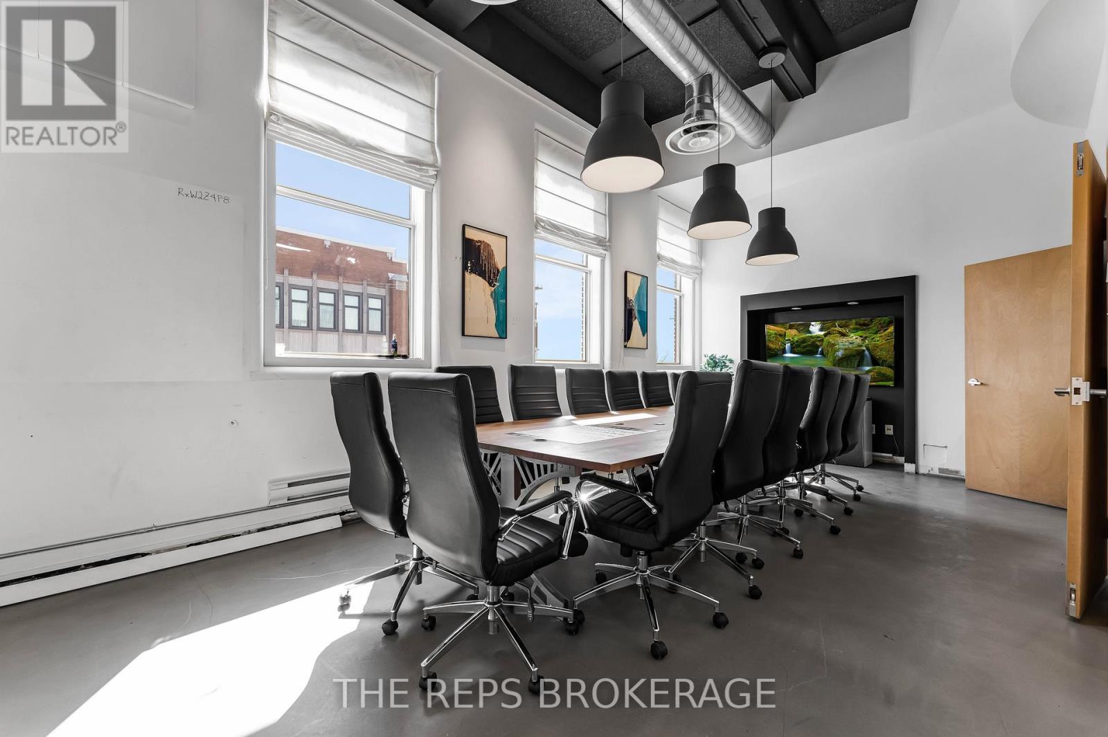 43-45 Eccles Street W, Ottawa, ON