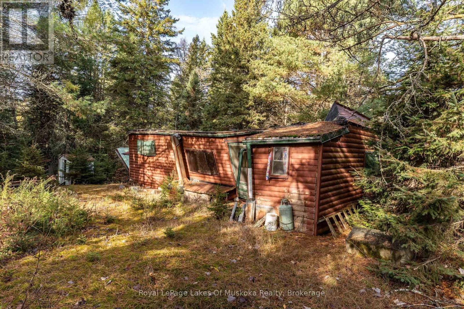 321 Cardwell Lake Road, Huntsville (Stisted), ON