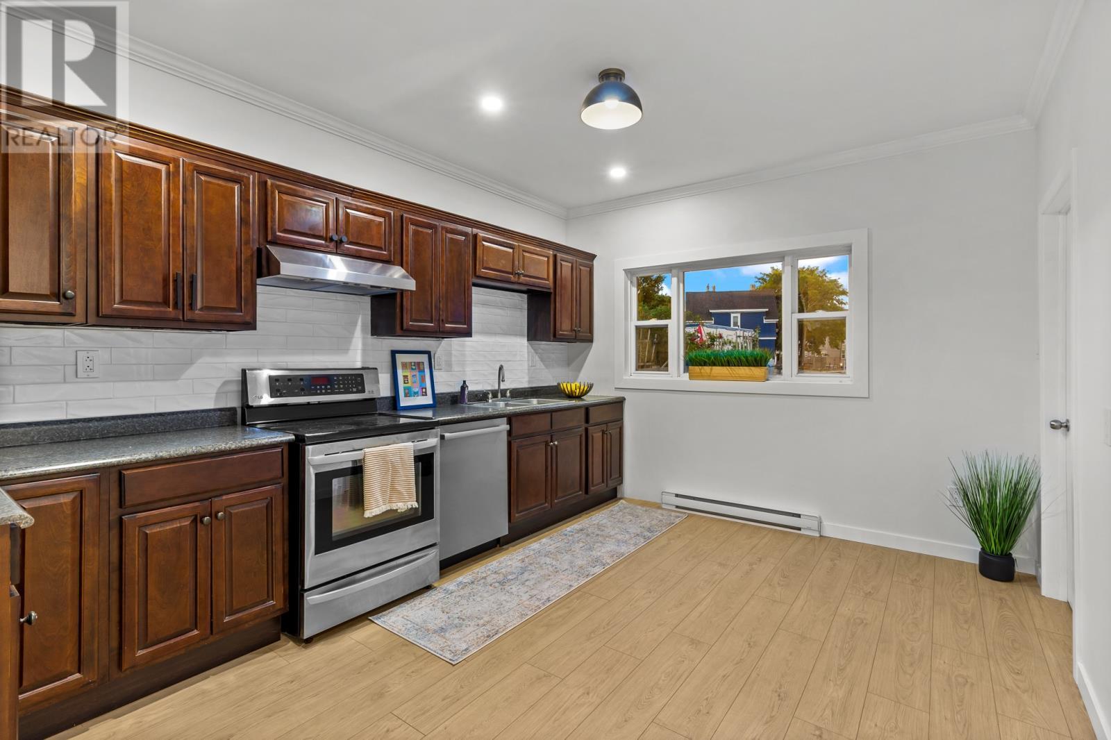 14 Cavell Avenue, St. John'S, NL - Indoor Photo Showing Kitchen