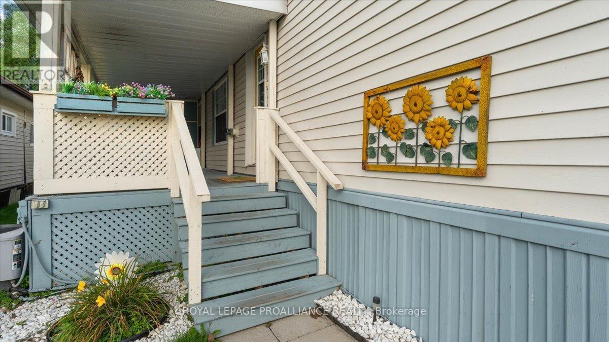 18 - 311 Dundas Street E, Quinte West (Trenton Ward), ON - Outdoor With Exterior