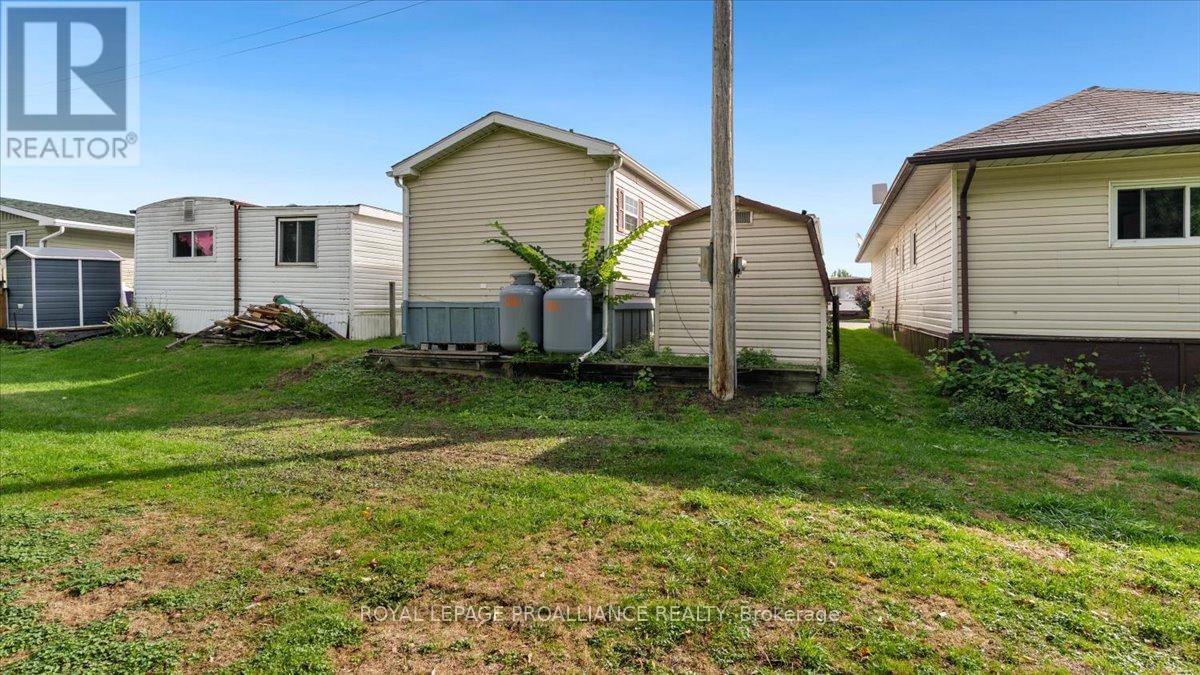 18 - 311 Dundas Street E, Quinte West (Trenton Ward), ON - Outdoor