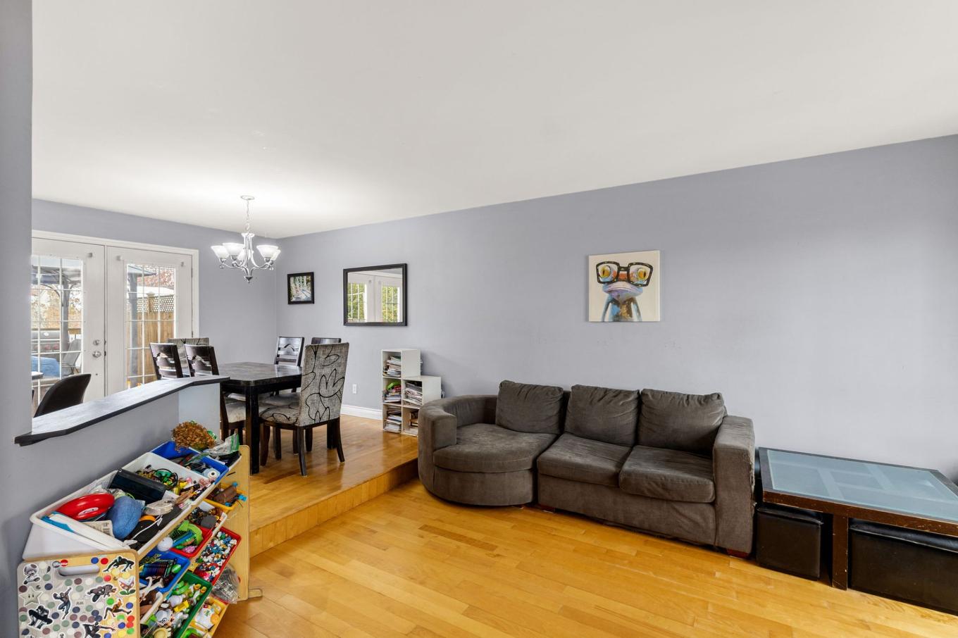 Salon - 1033 15E Avenue, Laval (Fabreville), QC - Indoor Photo Showing Living Room
