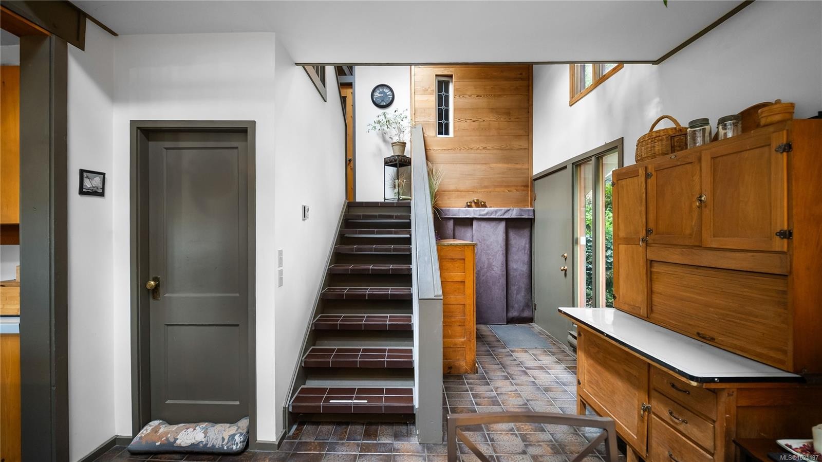 1168 Burnside Rd West, Saanich, BC