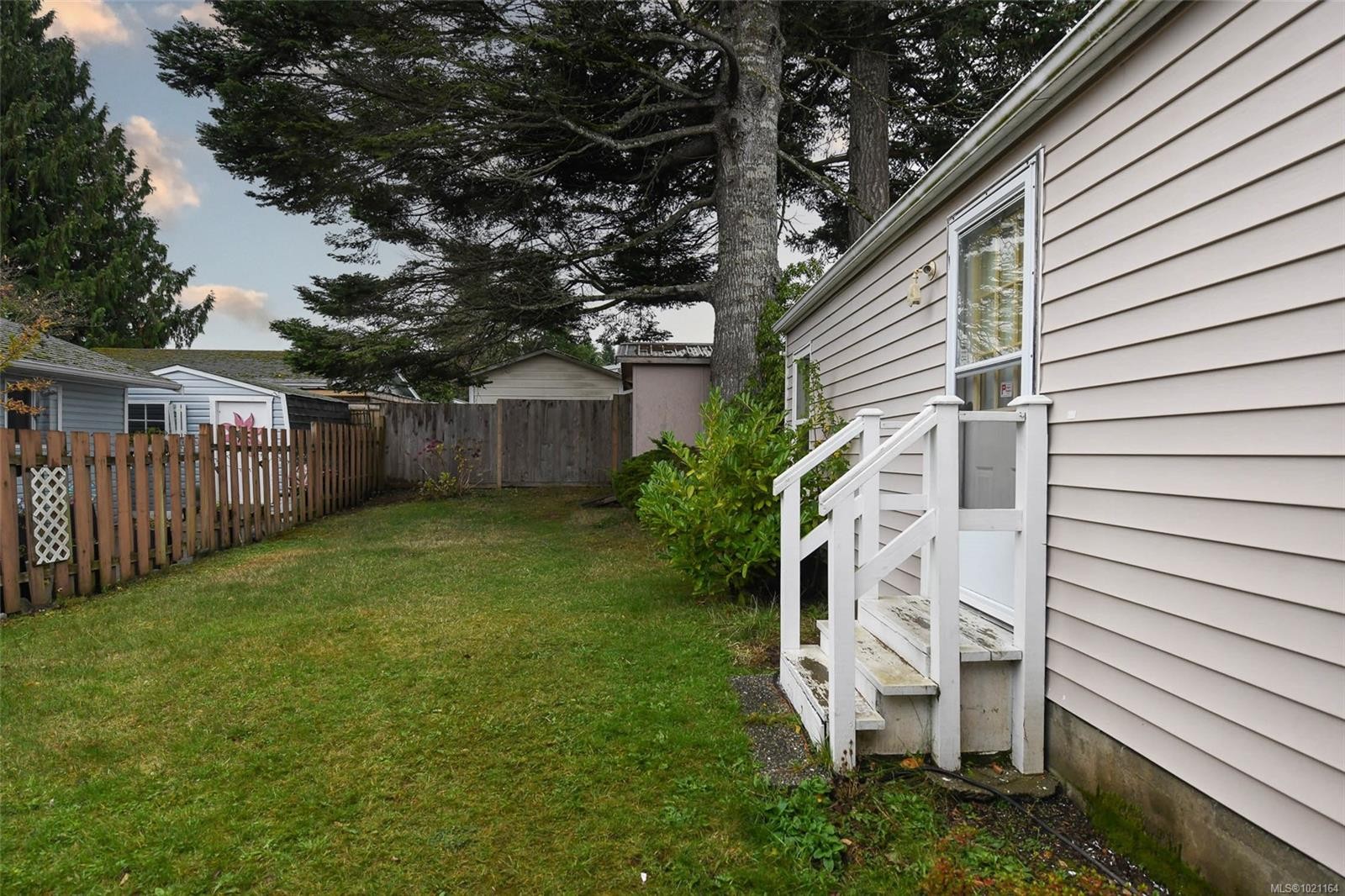 491 Cowichan Ave, Courtenay, BC