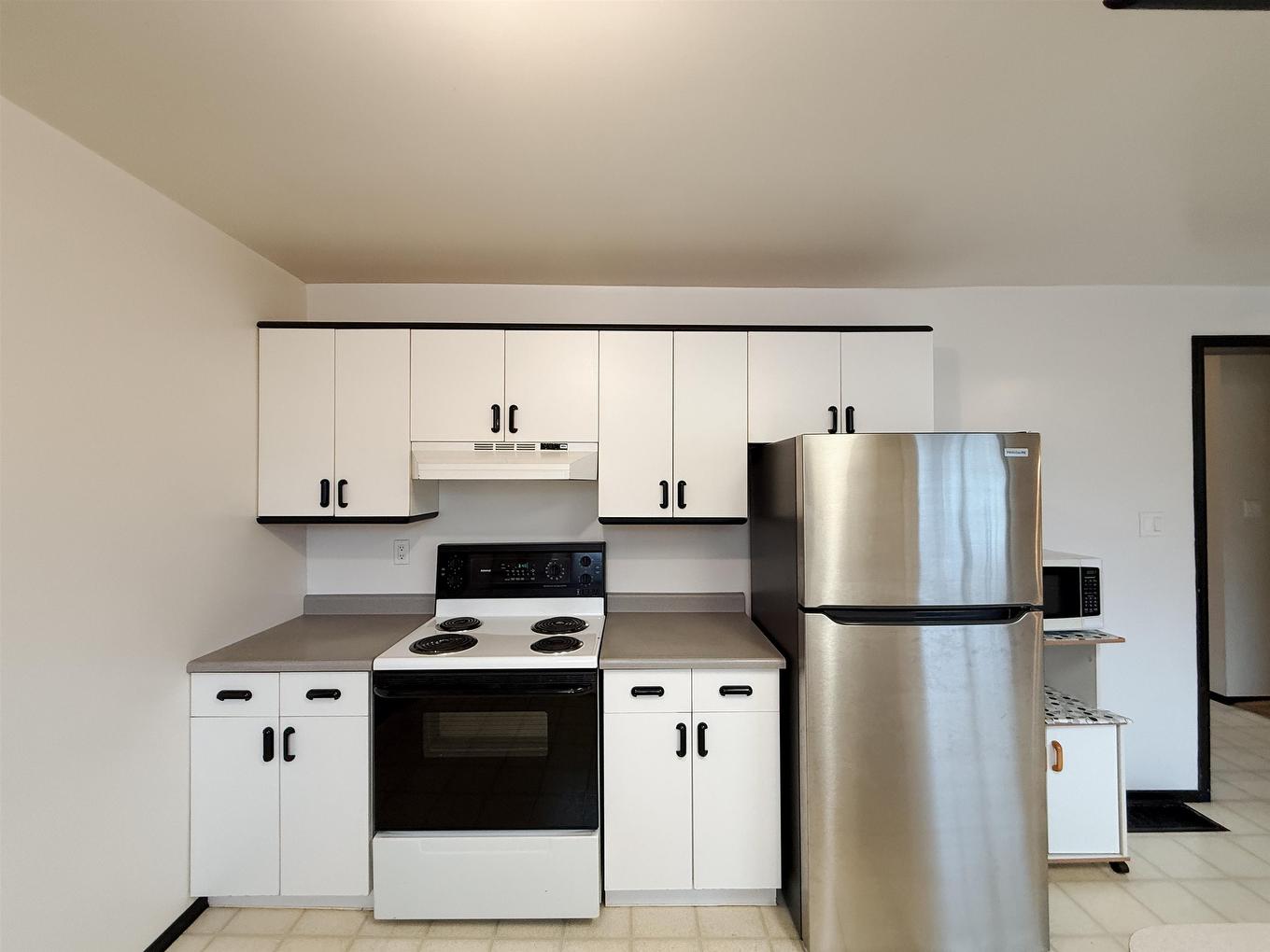 63 Peter Street West, Kenora, ON