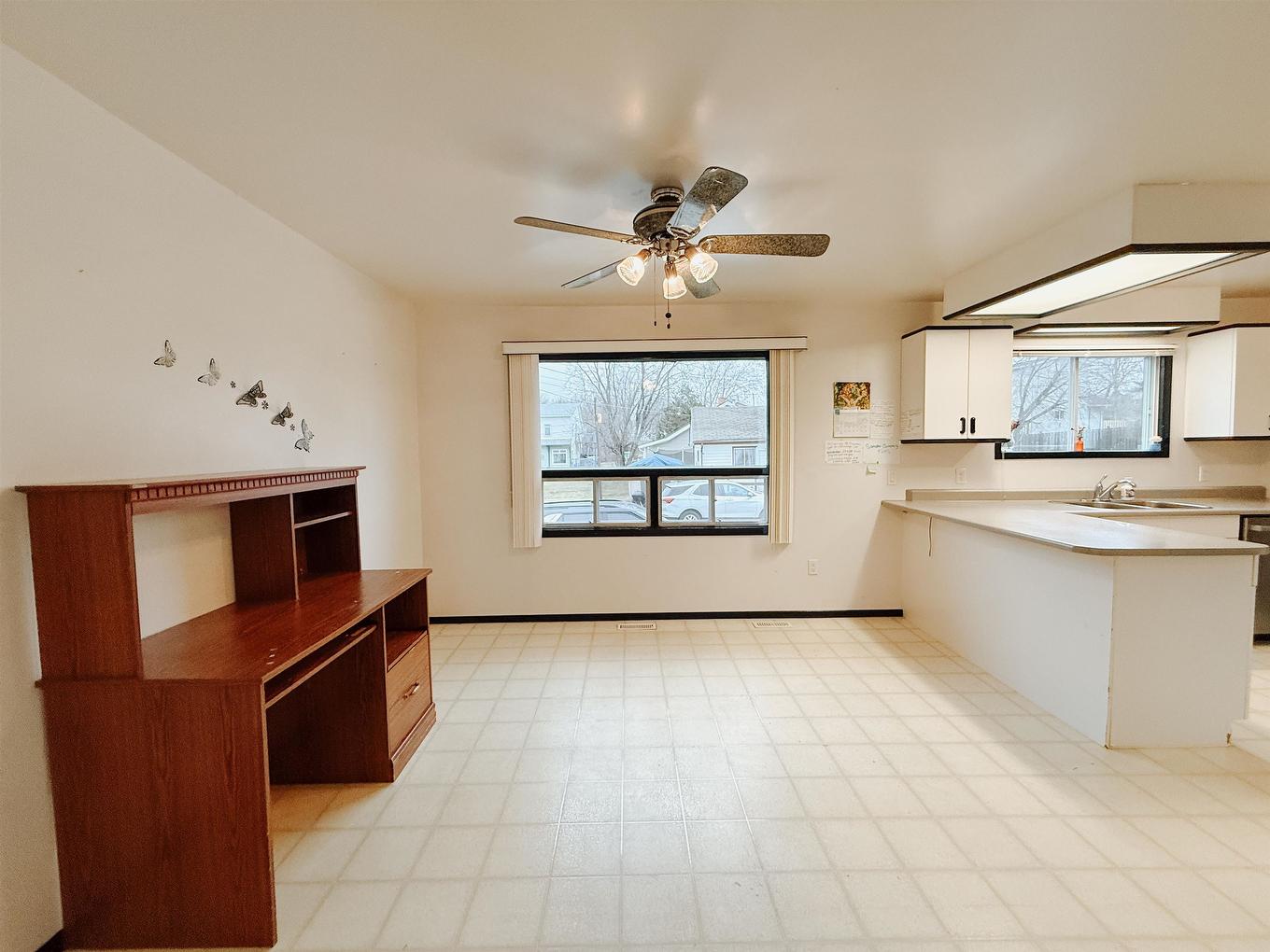 63 Peter Street West, Kenora, ON