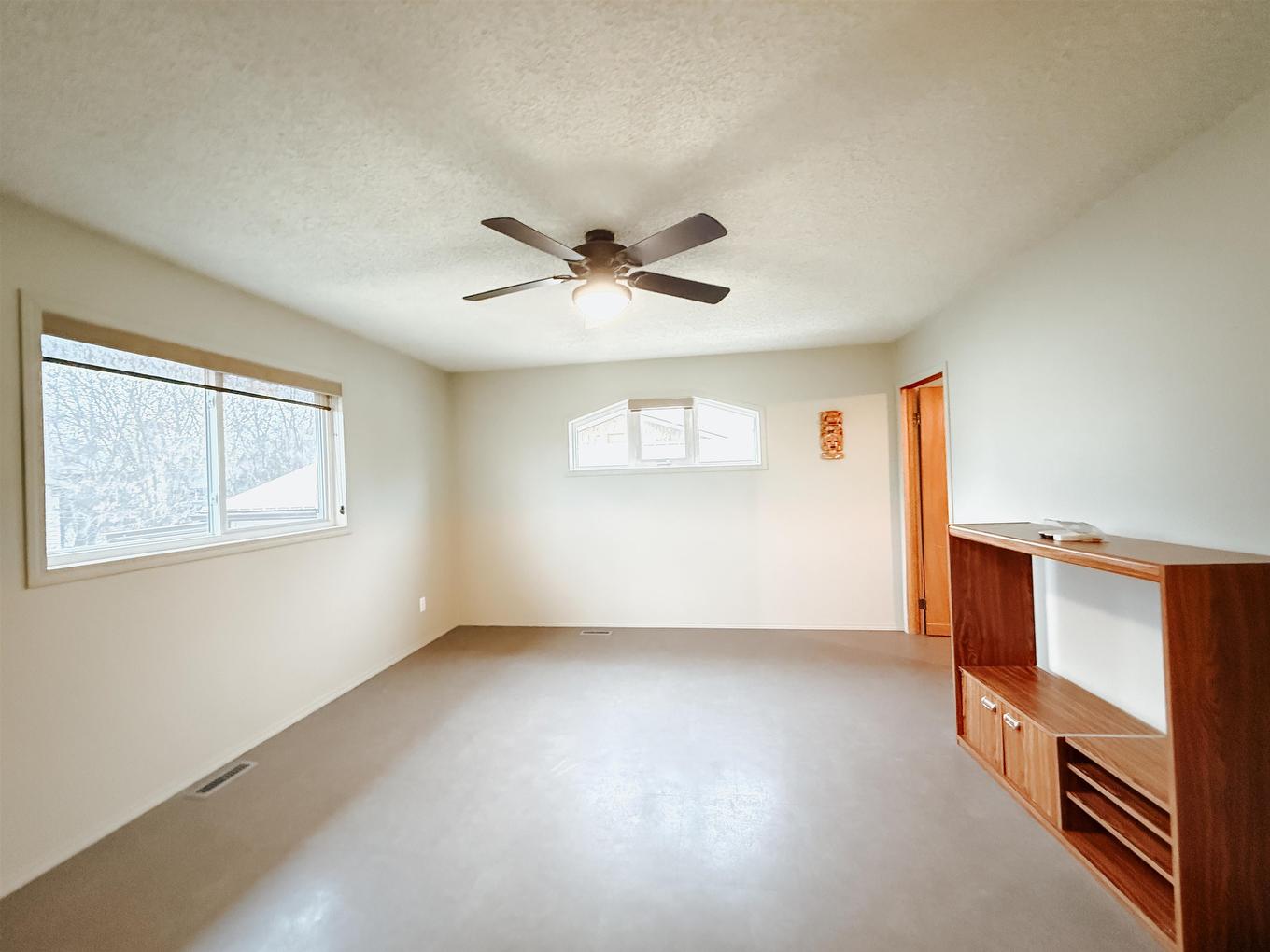 63 Peter Street West, Kenora, ON