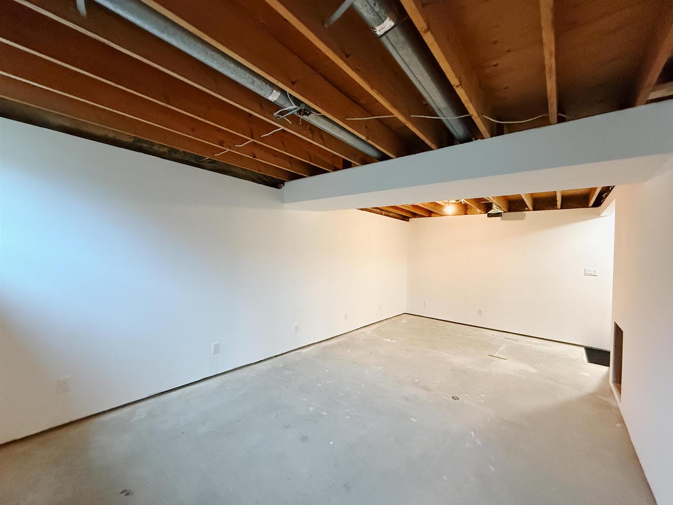 63 Peter Street West, Kenora, ON