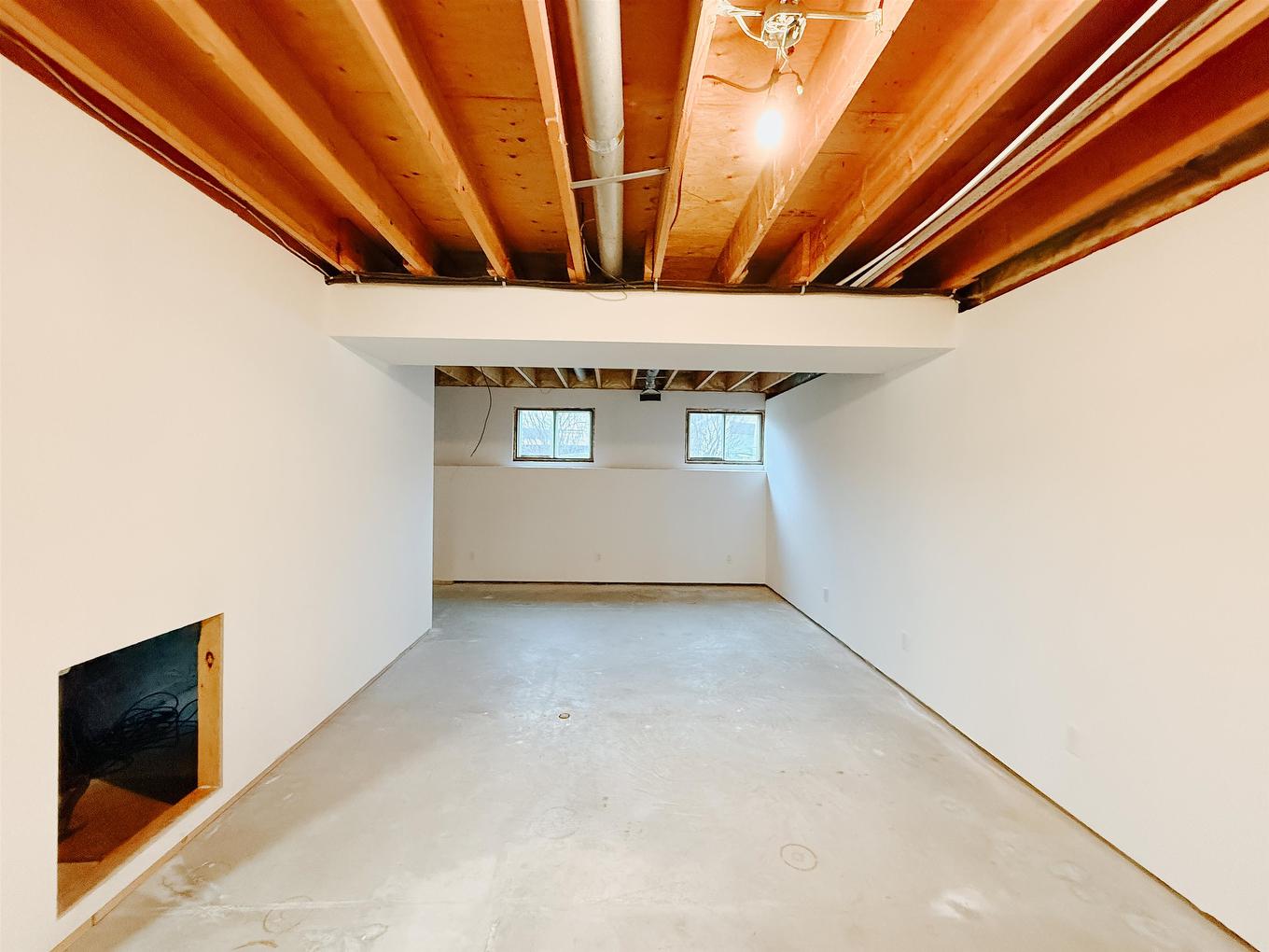 63 Peter Street West, Kenora, ON