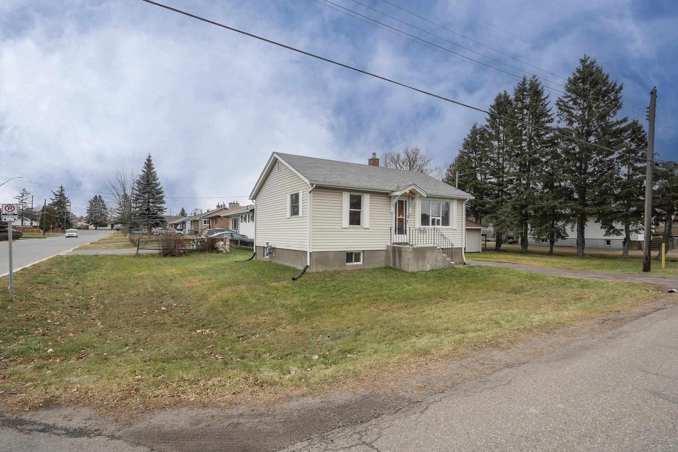 534 Dawson St., Thunder Bay, ON - Outdoor