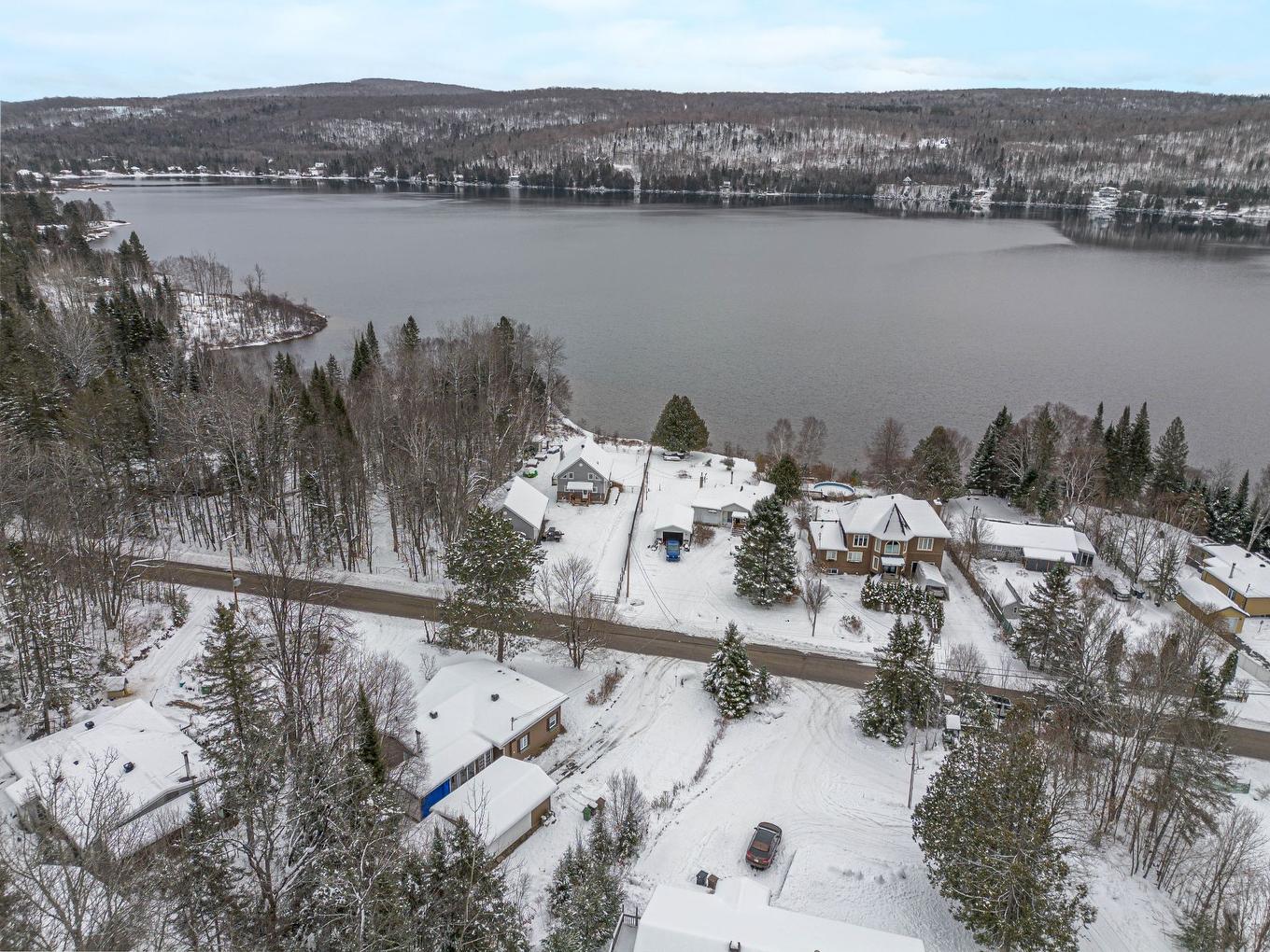Aerial photo - 3347 Boul. Fernand-Lafontaine, Rivière-Rouge, QC - Outdoor With Body Of Water With View