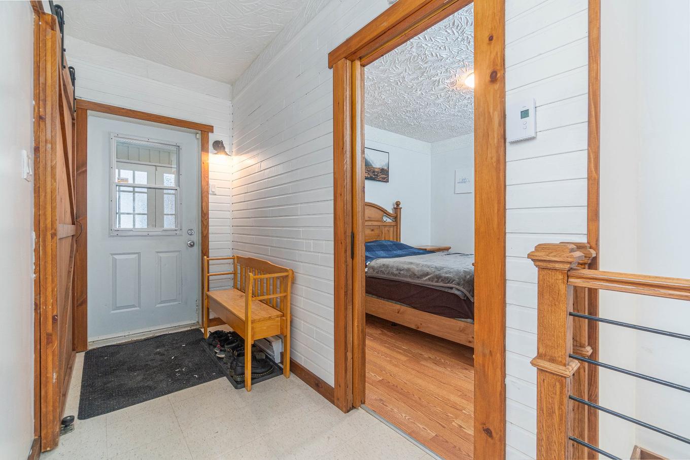 Hall - 3347 Boul. Fernand-Lafontaine, Rivière-Rouge, QC - Indoor Photo Showing Bedroom