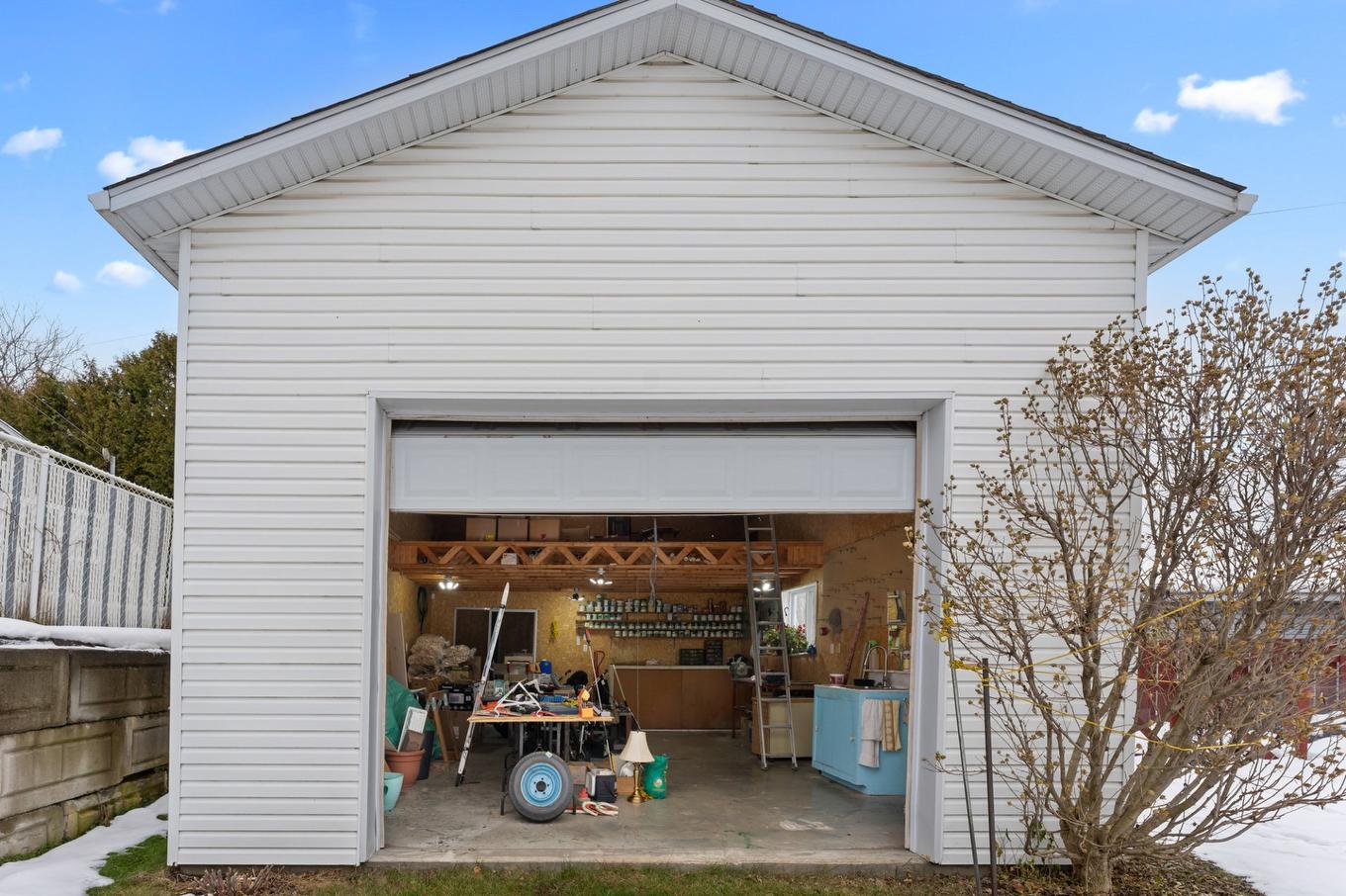 Garage - 291 Rue Marceline, Terrebonne (Terrebonne), QC - Outdoor With Exterior