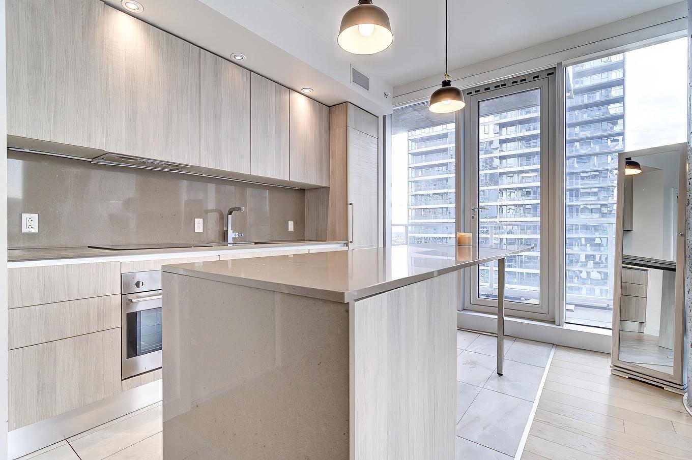 Cuisine - 1503-1450 Boul. René-Lévesque O., Montréal (Ville-Marie), QC - Indoor