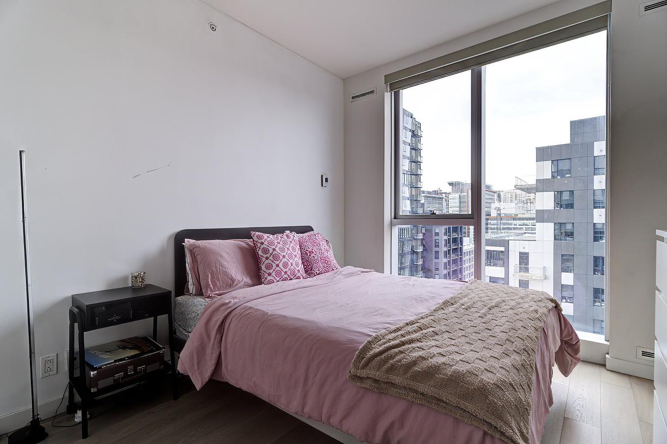 Chambre à coucher - 1503-1450 Boul. René-Lévesque O., Montréal (Ville-Marie), QC - Indoor Photo Showing Bedroom