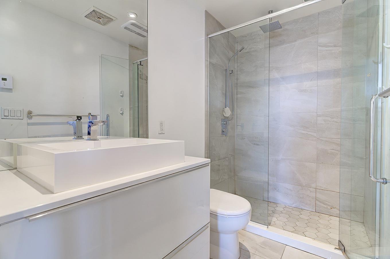 Salle de bains - 1503-1450 Boul. René-Lévesque O., Montréal (Ville-Marie), QC - Indoor Photo Showing Bathroom