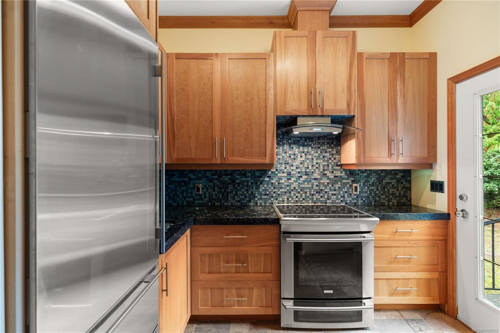 3355 Grey Manor Rd, Cobble Hill, BC