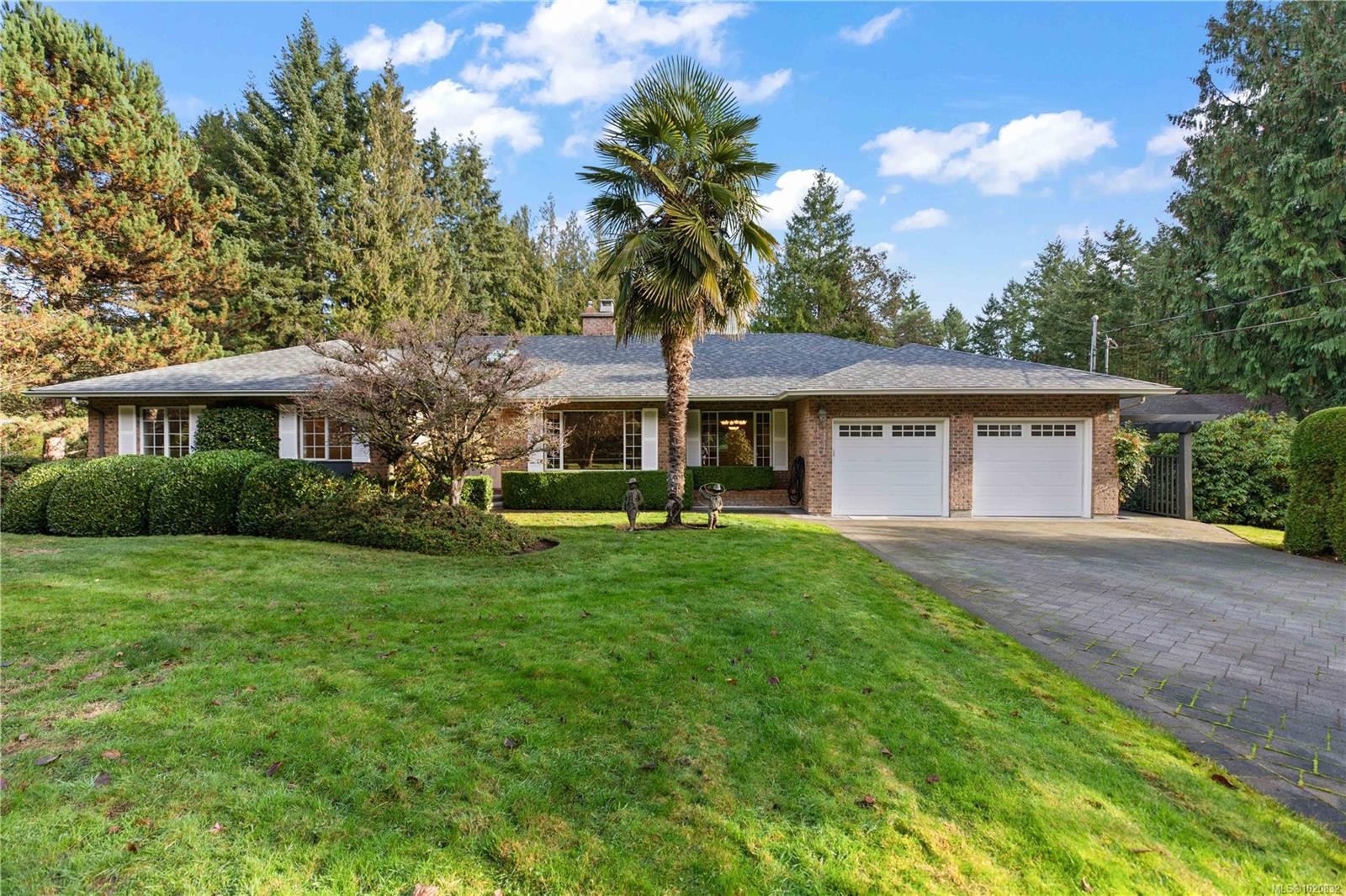 3355 Grey Manor Rd, Cobble Hill, BC