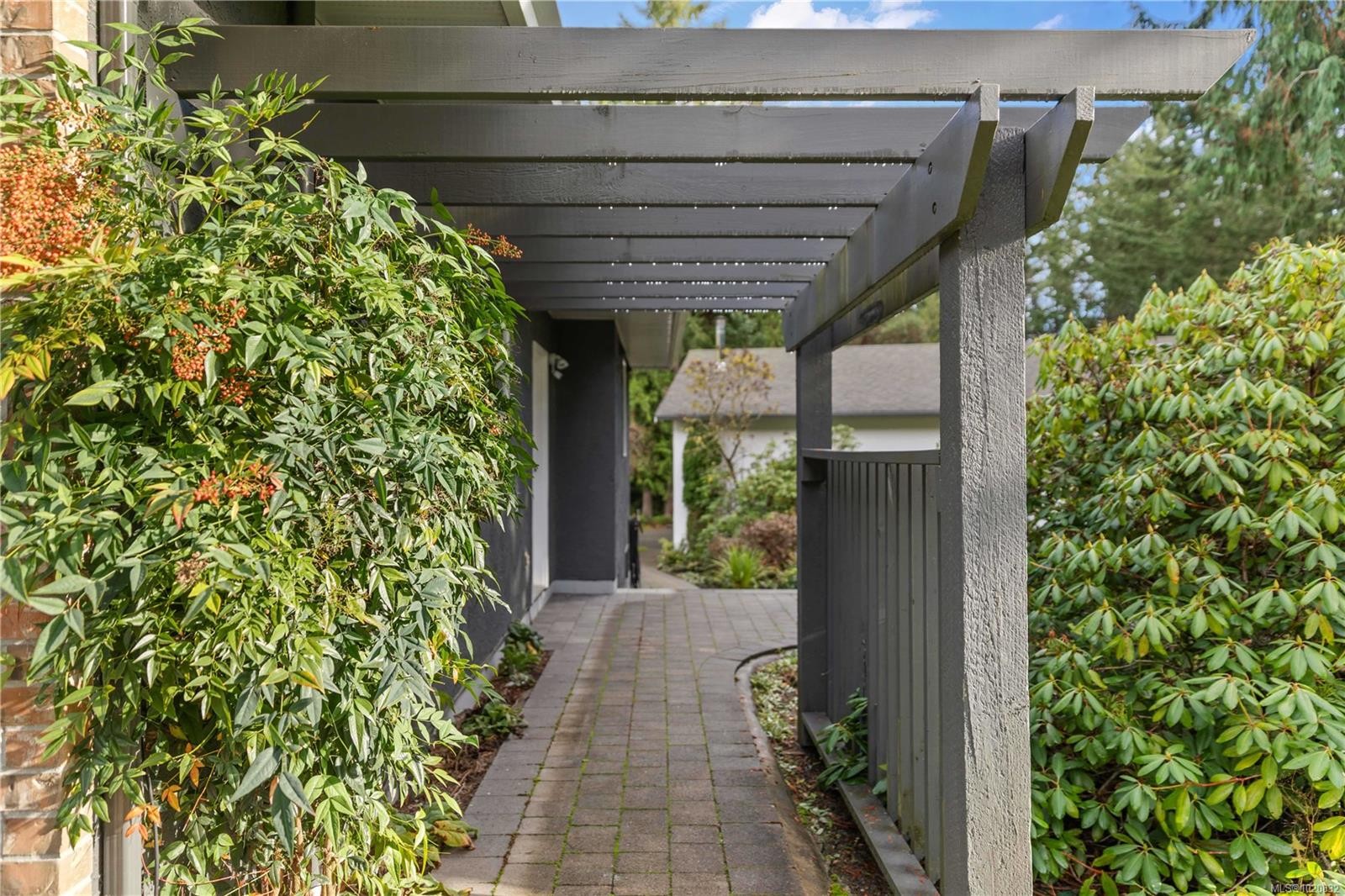 3355 Grey Manor Rd, Cobble Hill, BC