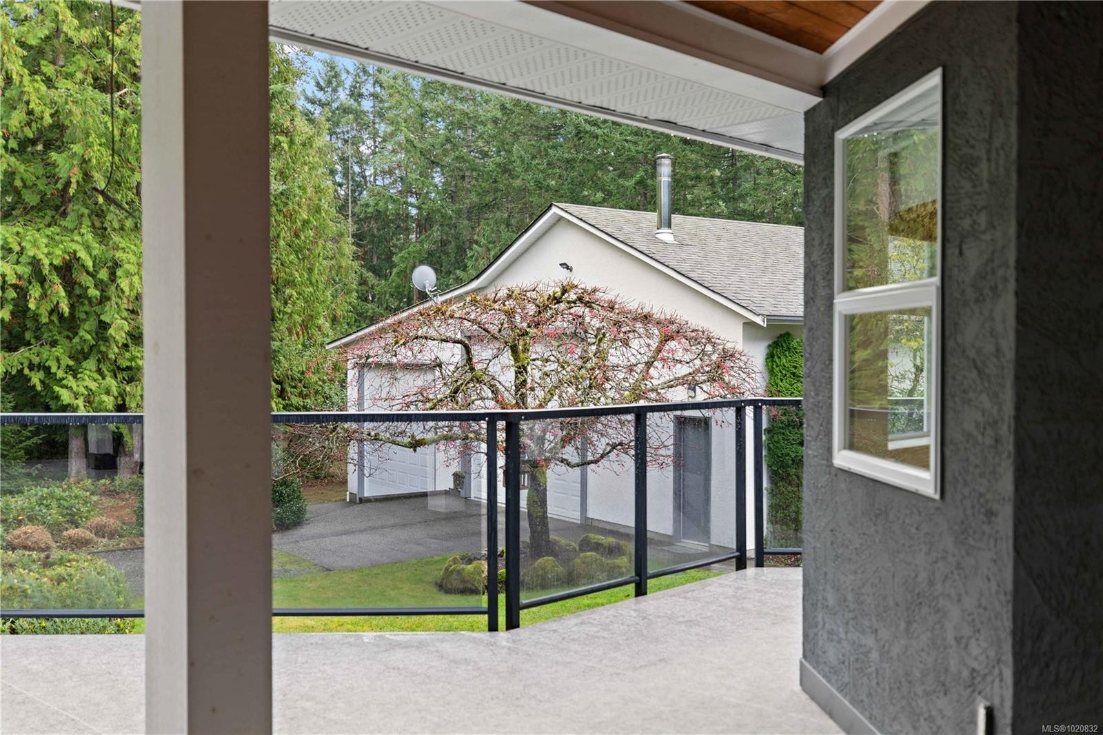 3355 Grey Manor Rd, Cobble Hill, BC